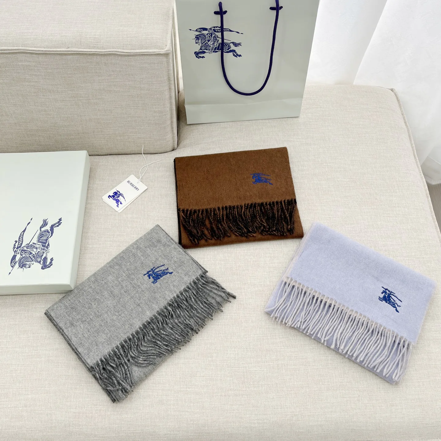 Шарфы Burberry 89465