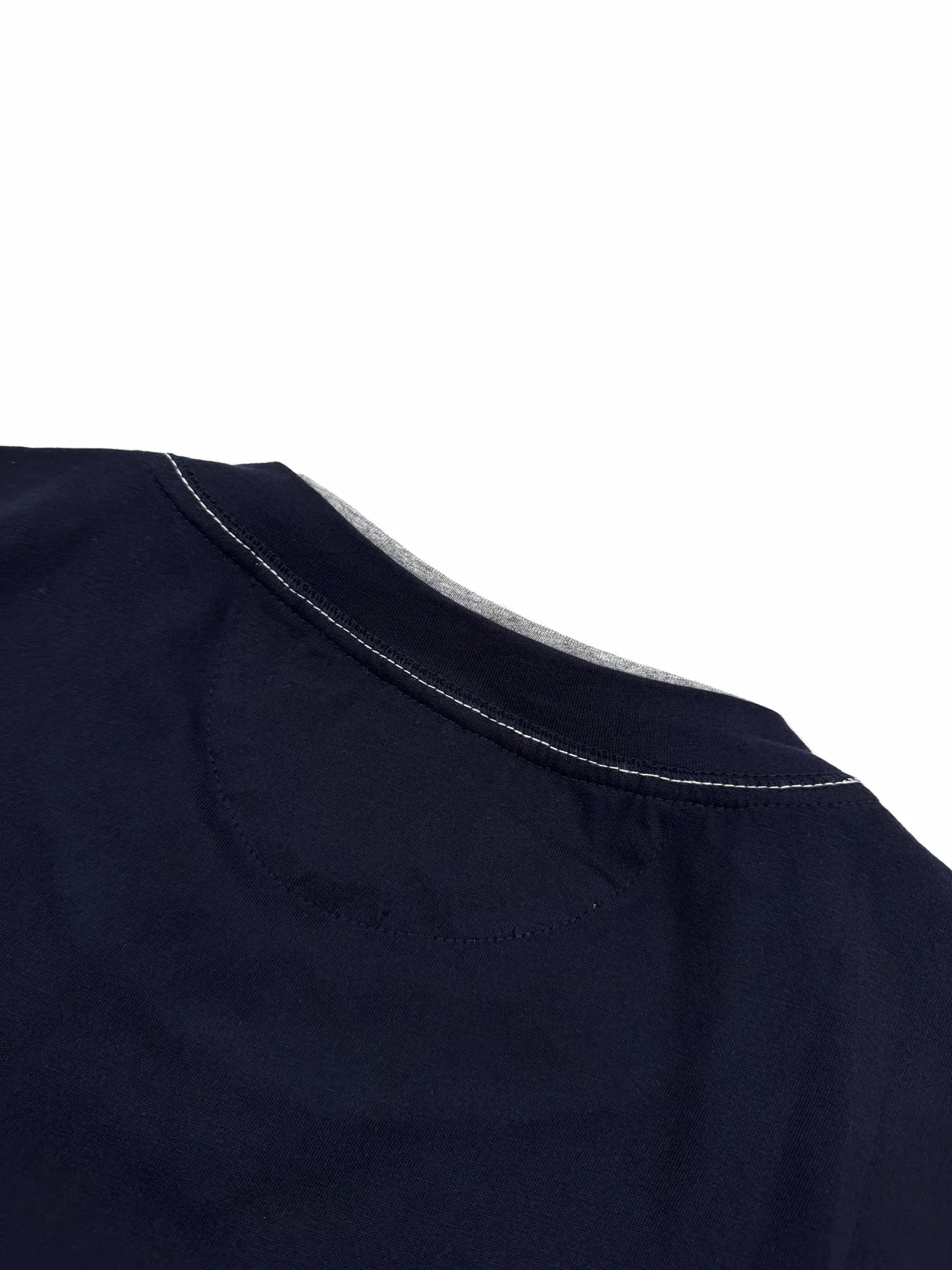 Футболки Женские Brunello Cucinelli 5889933