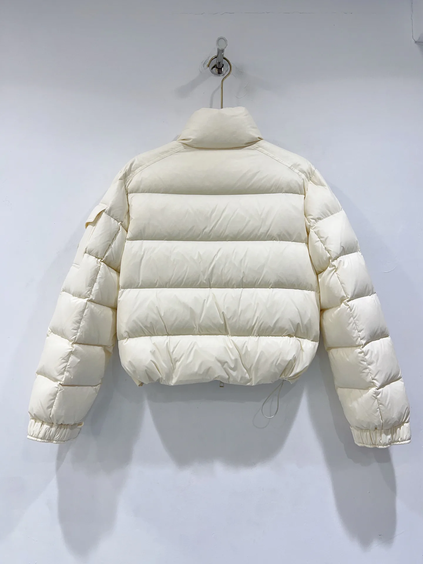 Куртки И Пуховики Женские Moncler 18368424