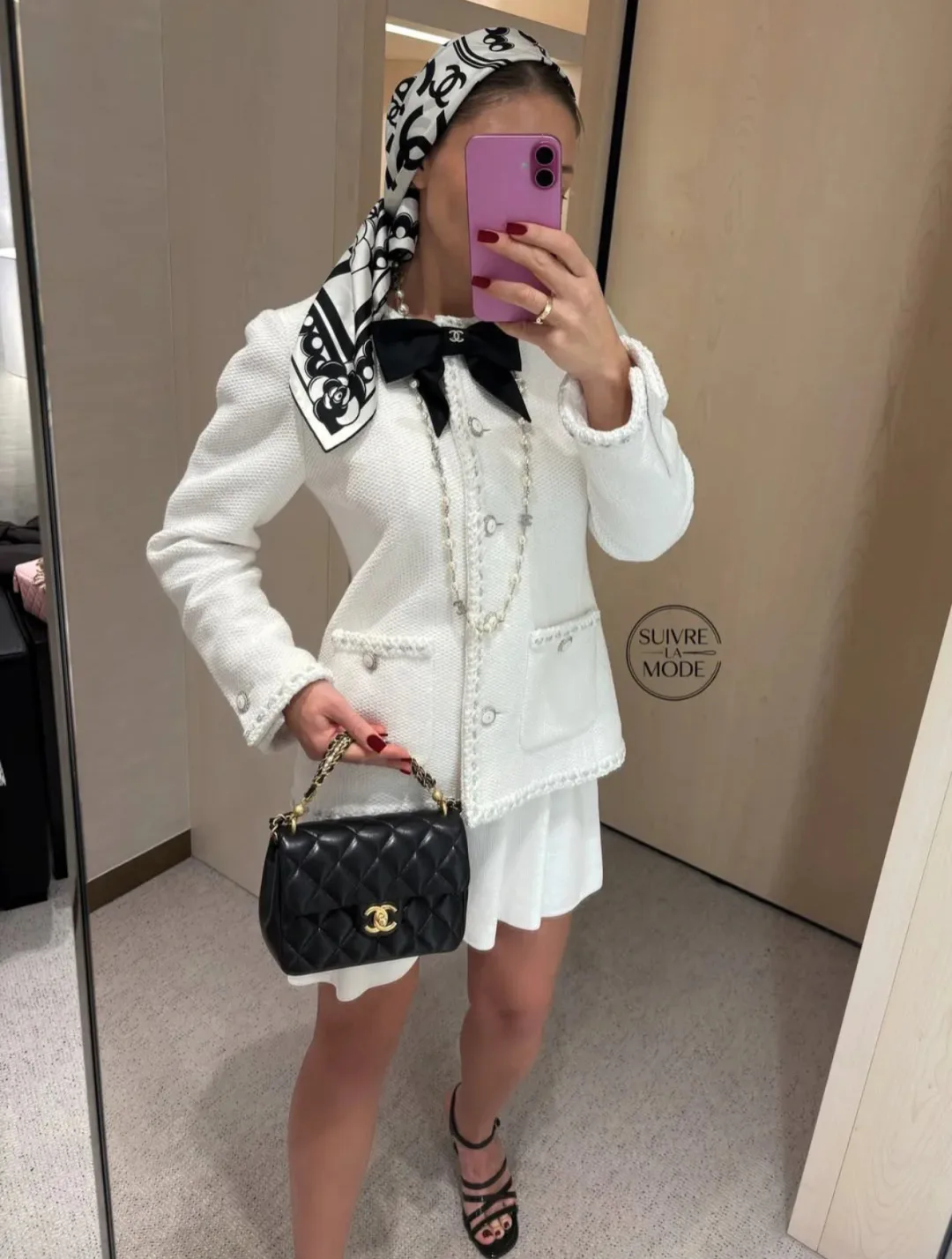 Куртки И Пуховики Женские Chanel 1286966