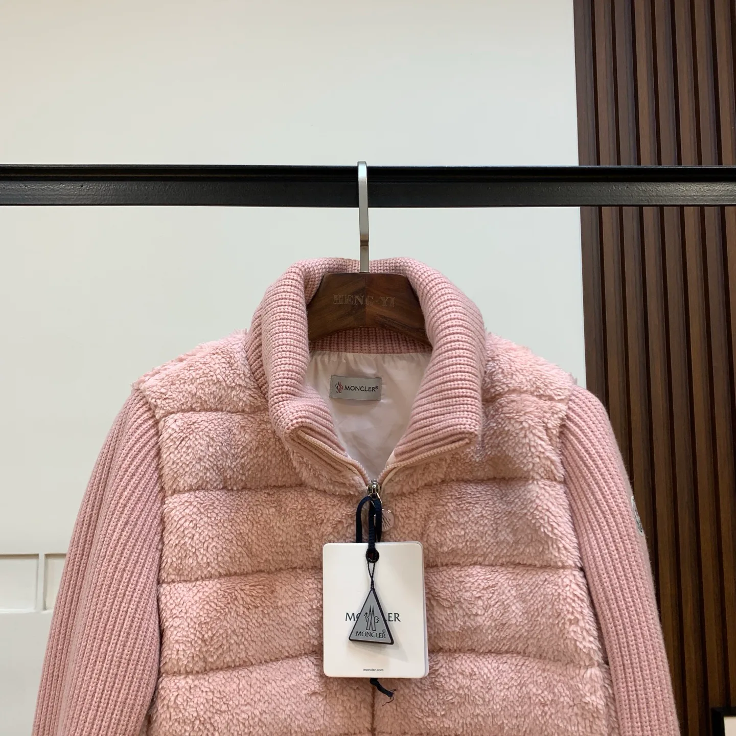Куртки Женские Moncler 335621