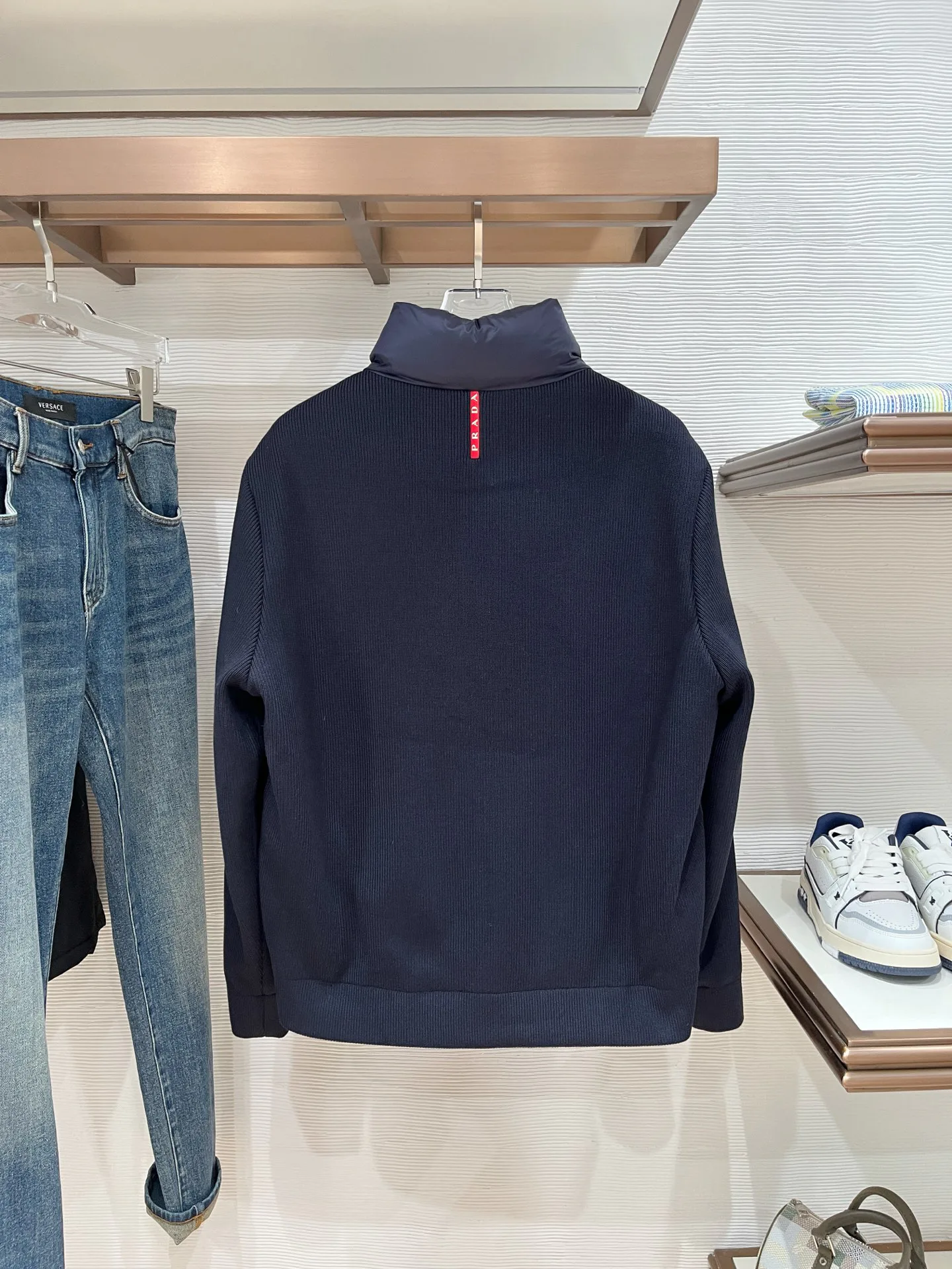 Куртки И Пуховики Женские Prada 1749857