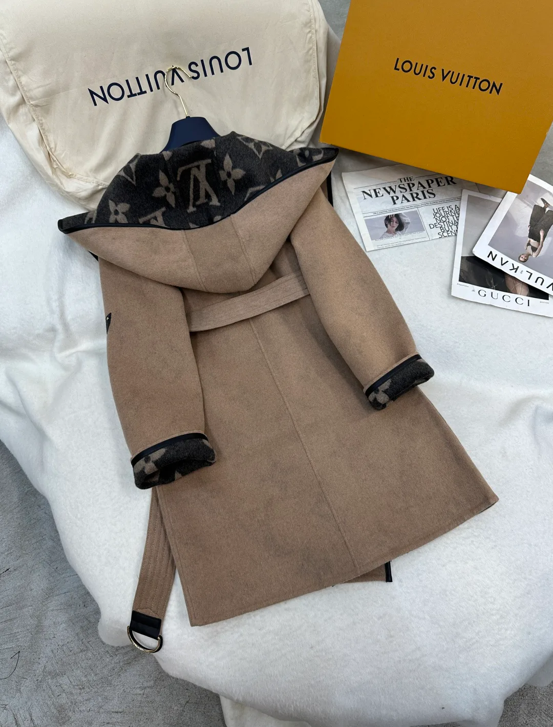 Пальто Женские Louis Vuitton 3532934