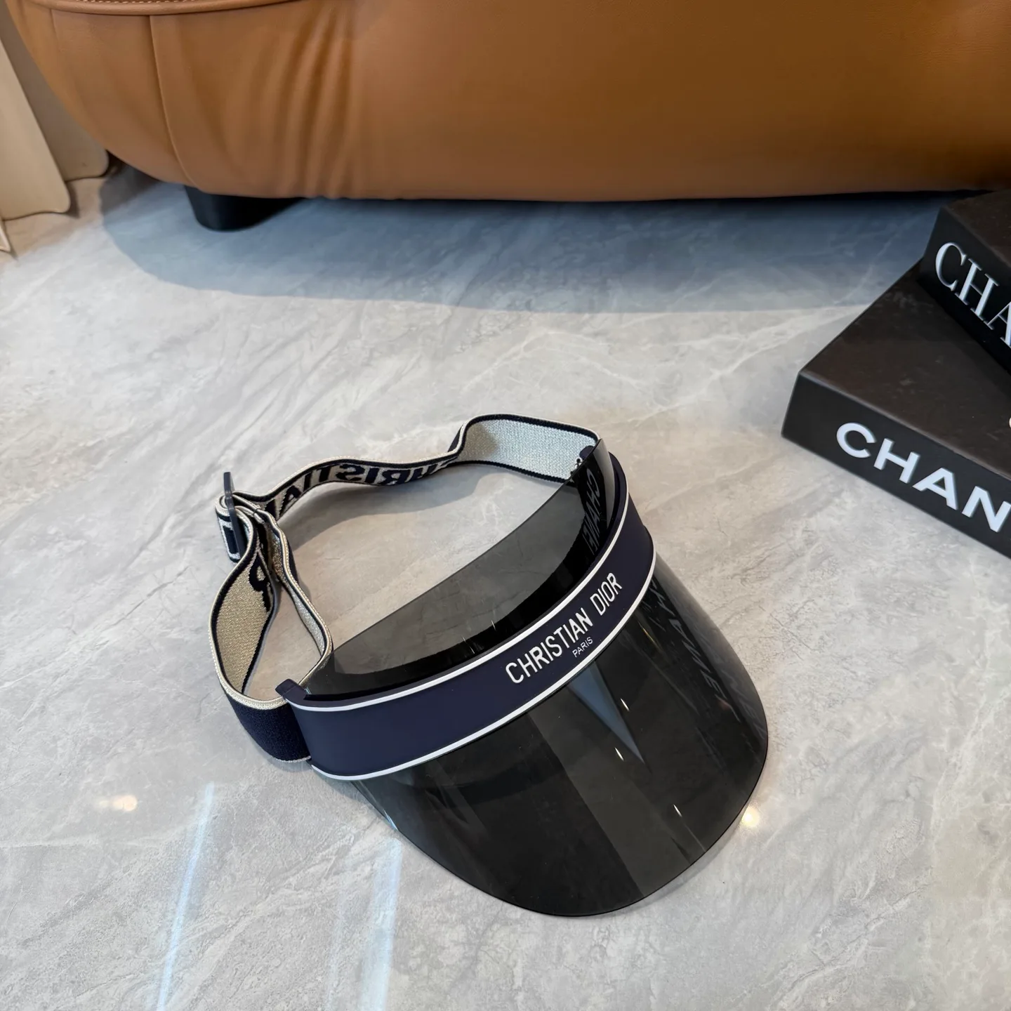 Головные Уборы Christian Dior 13294394