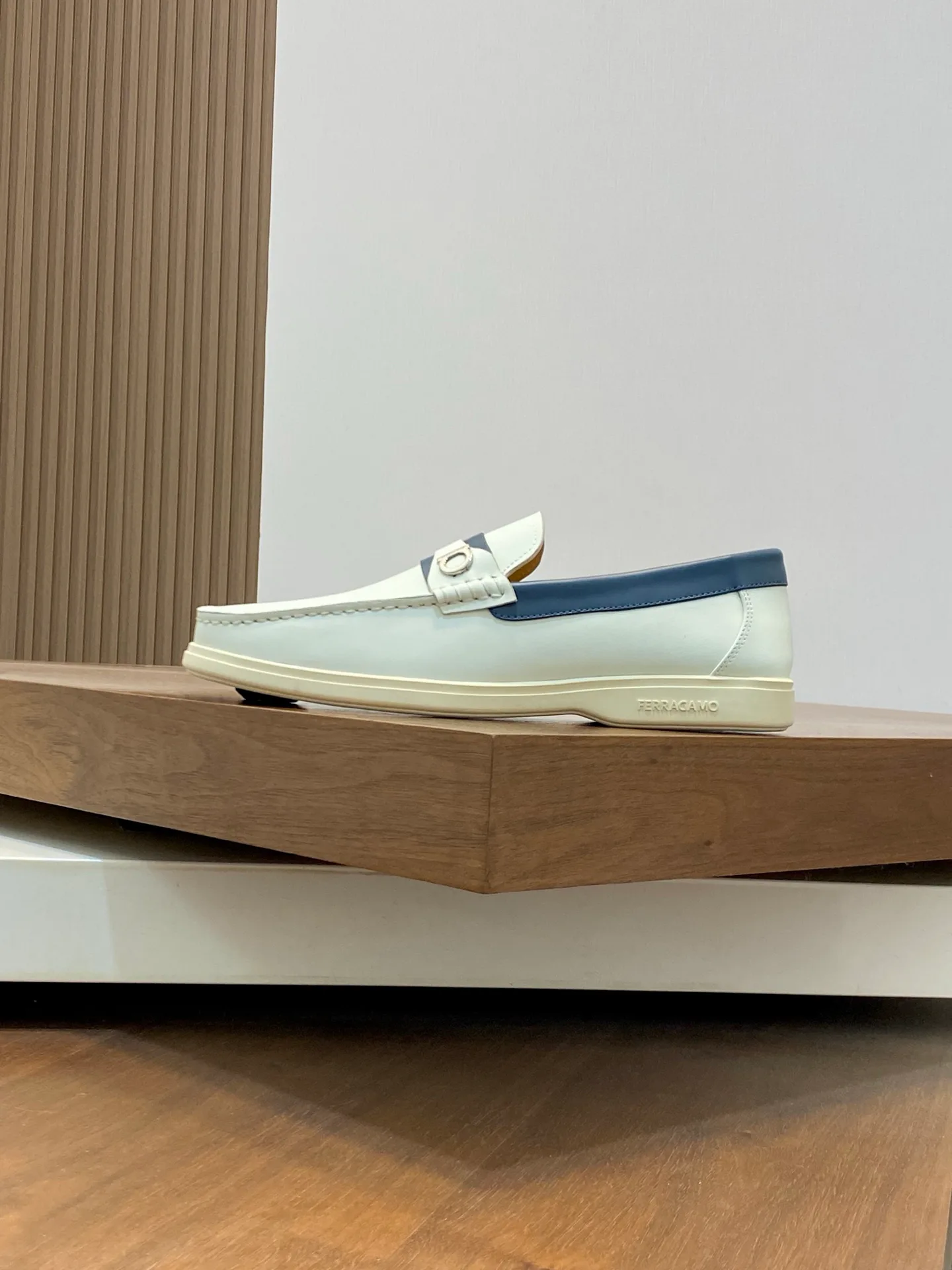 Лоферы И Туфли Мужские Salvatore Ferragamo 10697570