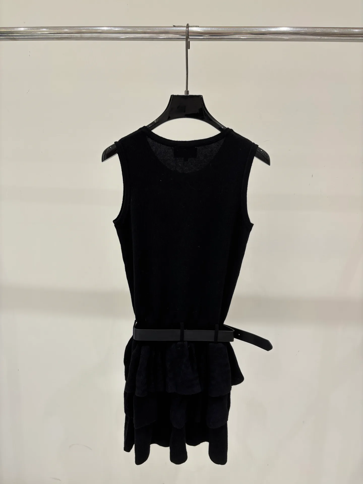 Платья Женские Chanel 18138572