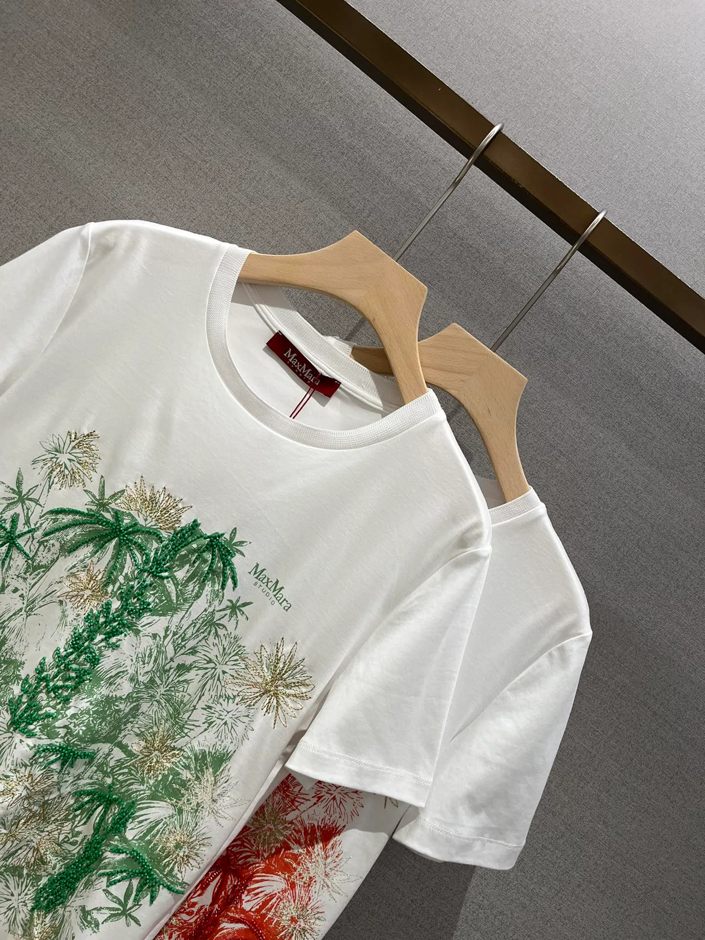 Футболки Женские Max Mara 10367