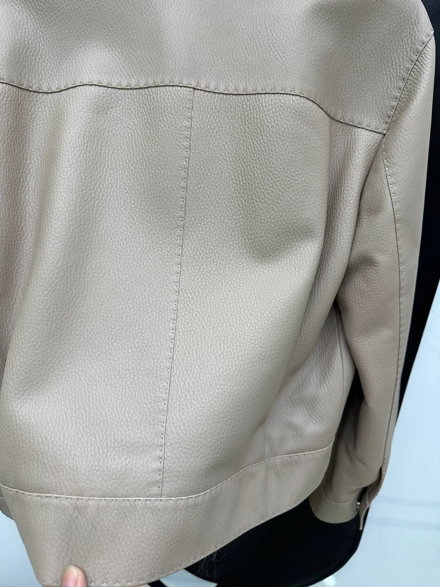 Кожаные Куртки И Дублёнки Женские Hermes 11187830