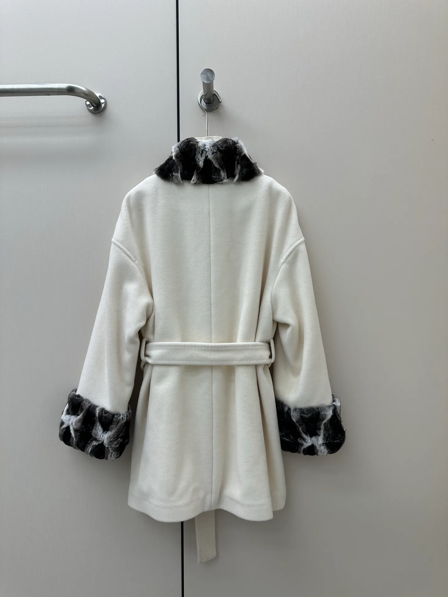 Пальто Женские Loro Piana 19953149