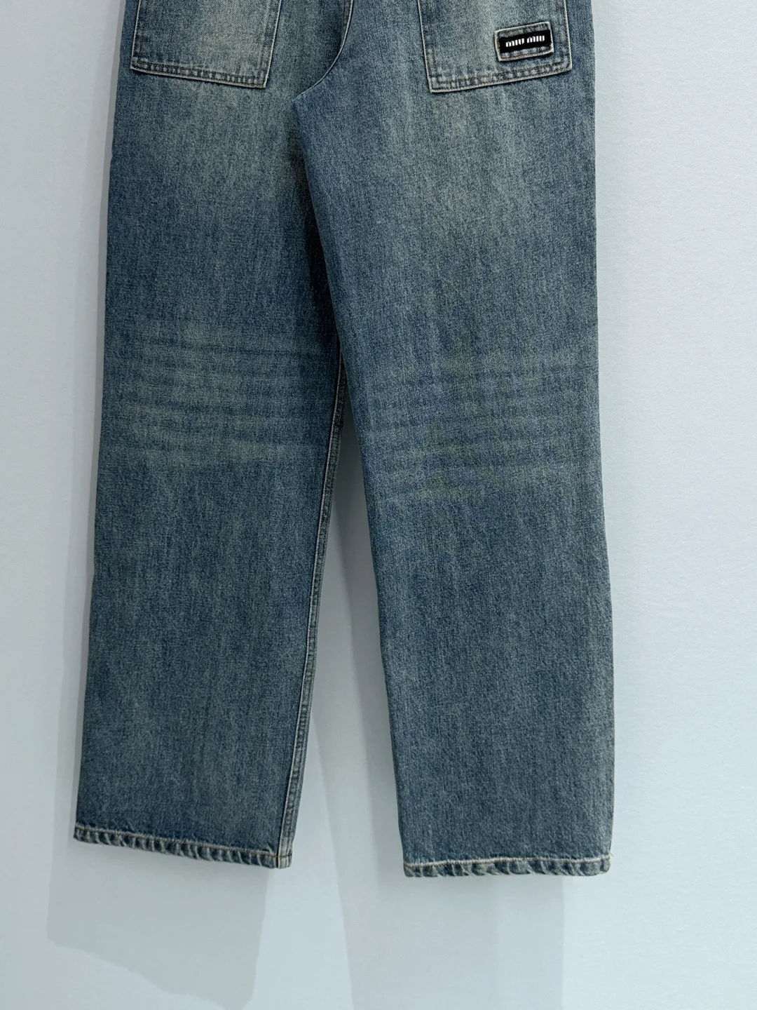 Джинсы Женские Miu Miu 10433258