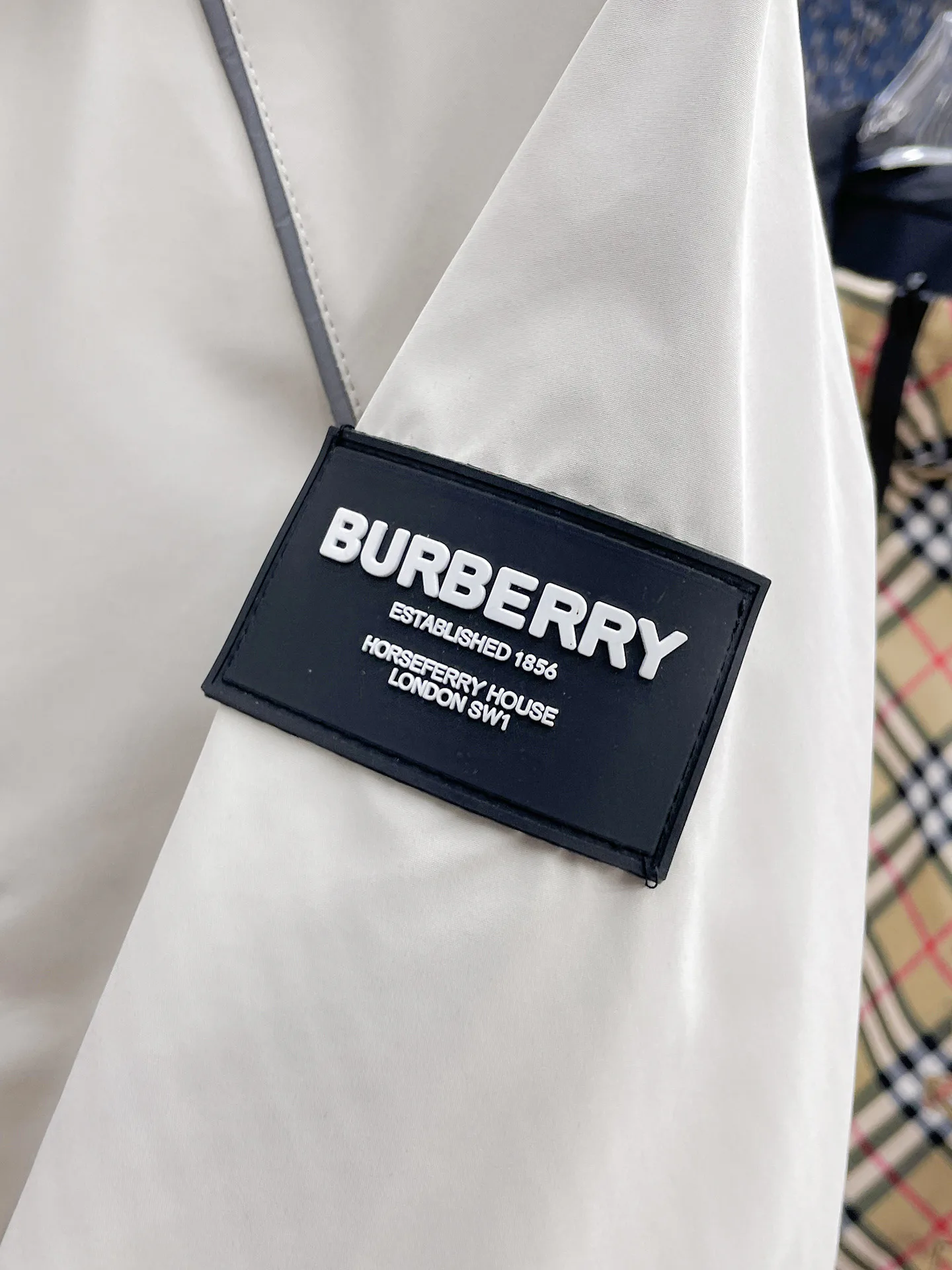 Куртки И Пуховики Мужские Burberry 9352358