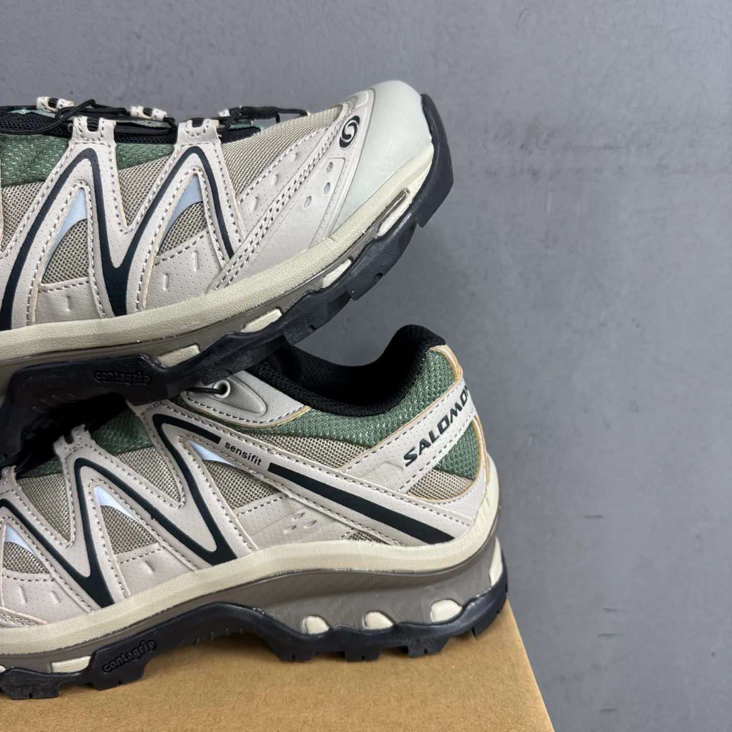 Кроссовки Женские Salomon 32619