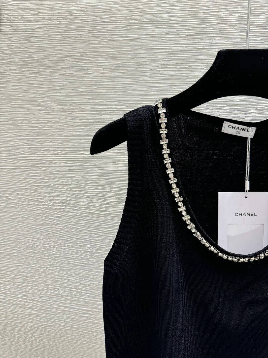 Жилеты Женские Chanel 13098376