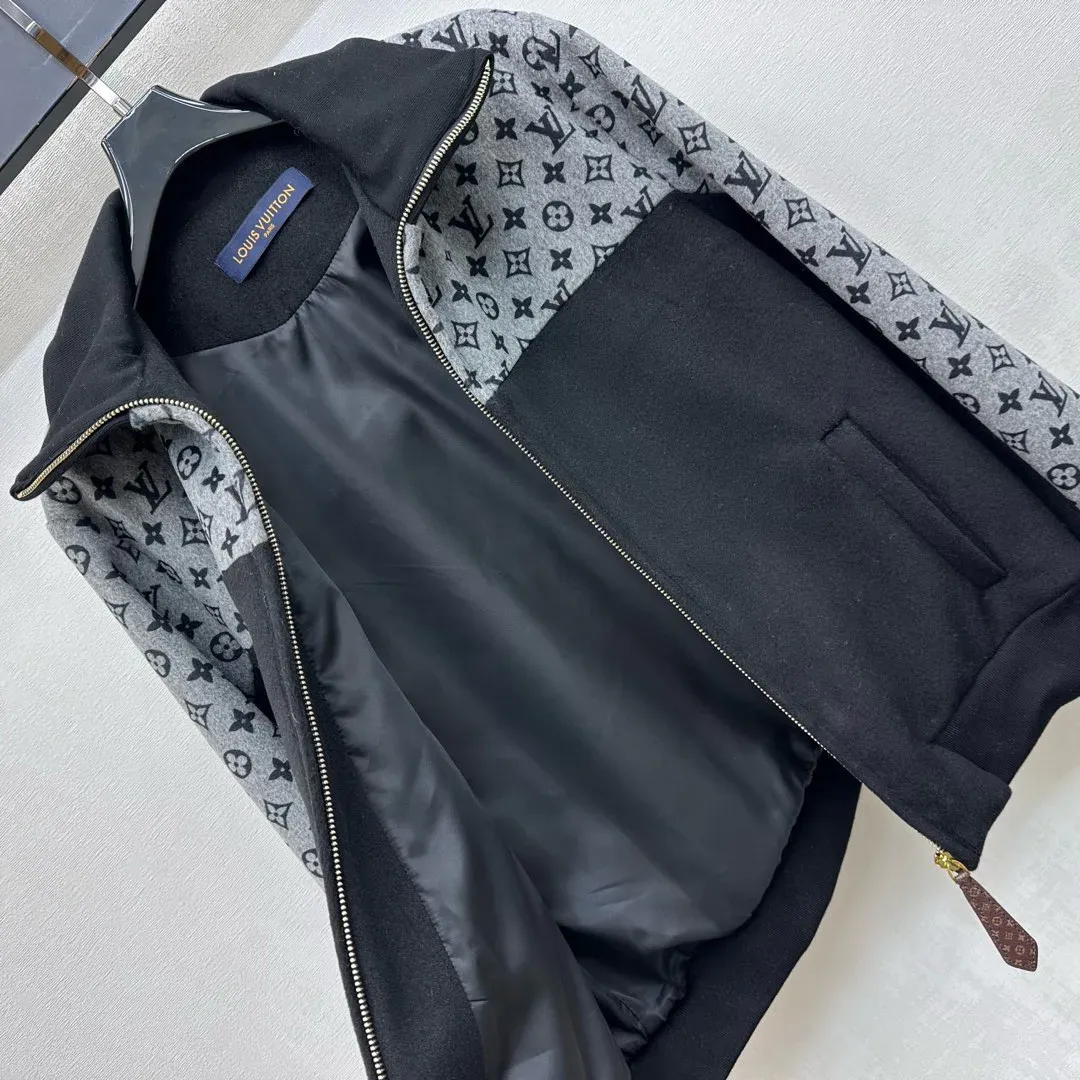 Куртки И Пуховики Женские Louis Vuitton 1941992