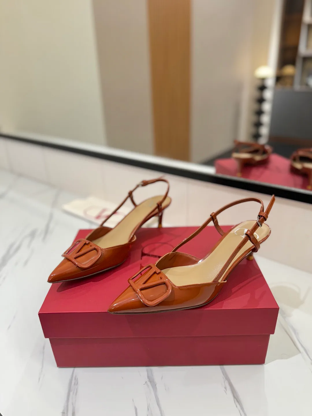 Босоножки Женские Valentino 11516230