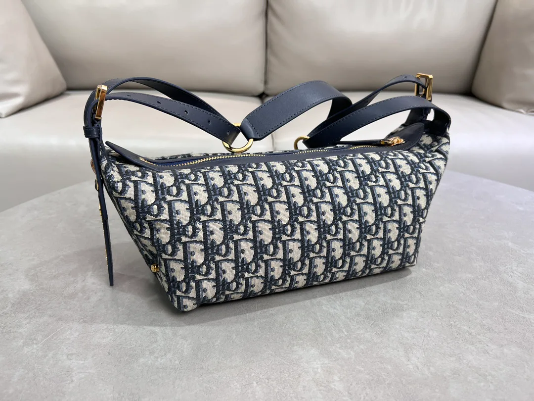 Классические Сумки Женские Christian Dior 12594870