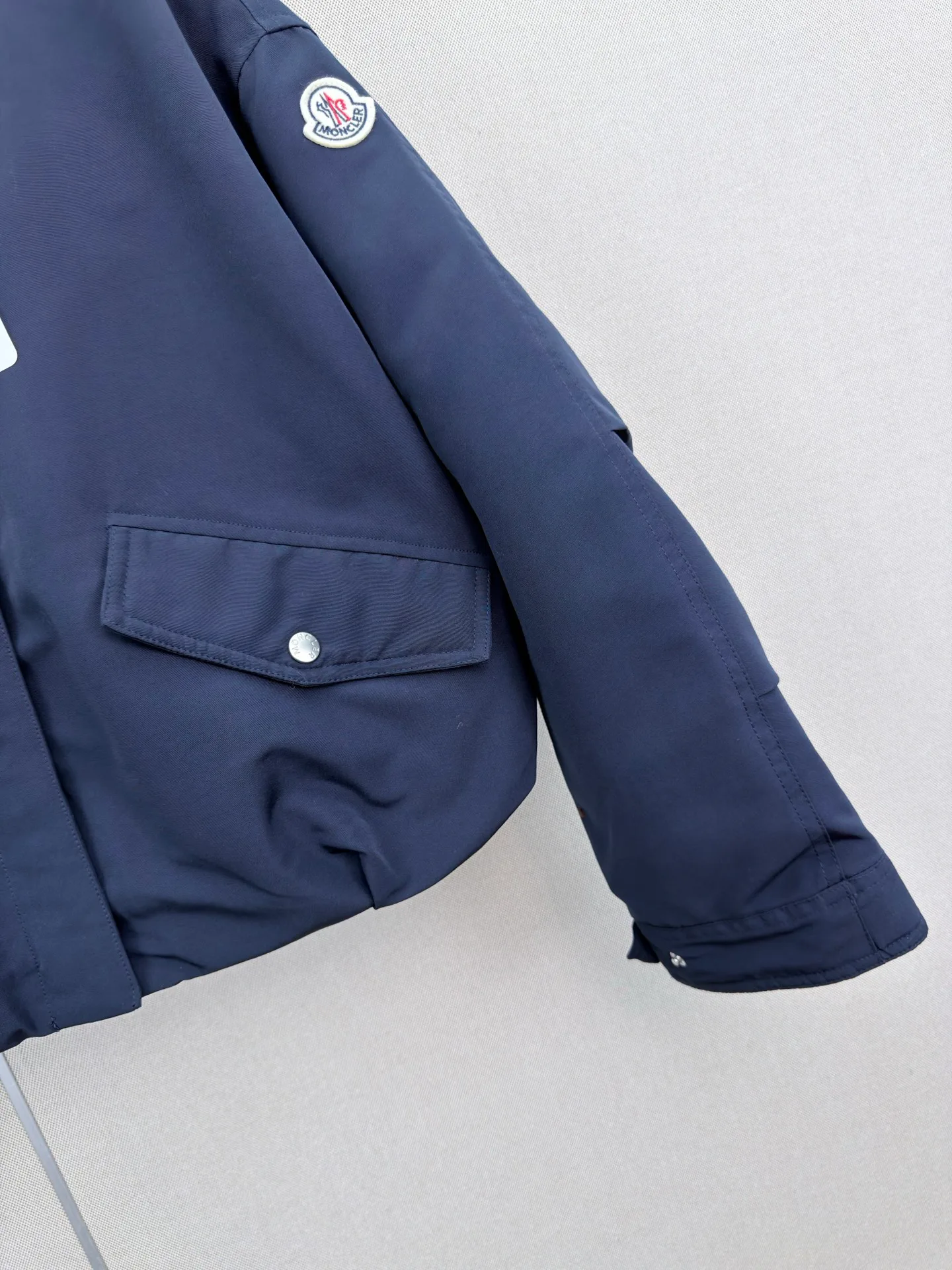 Куртки И Пуховики Женские Moncler 18402395