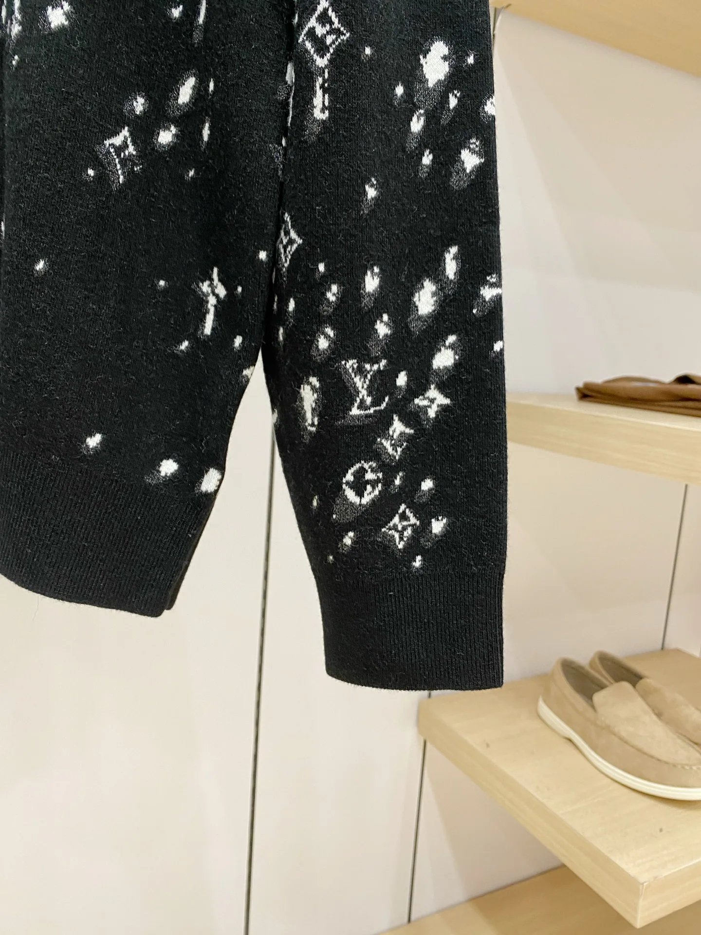 Джемперы И Свитеры Женские Louis Vuitton 18865822
