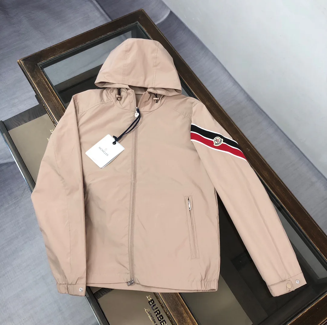 Куртки И Пуховики Мужские Moncler 9642366