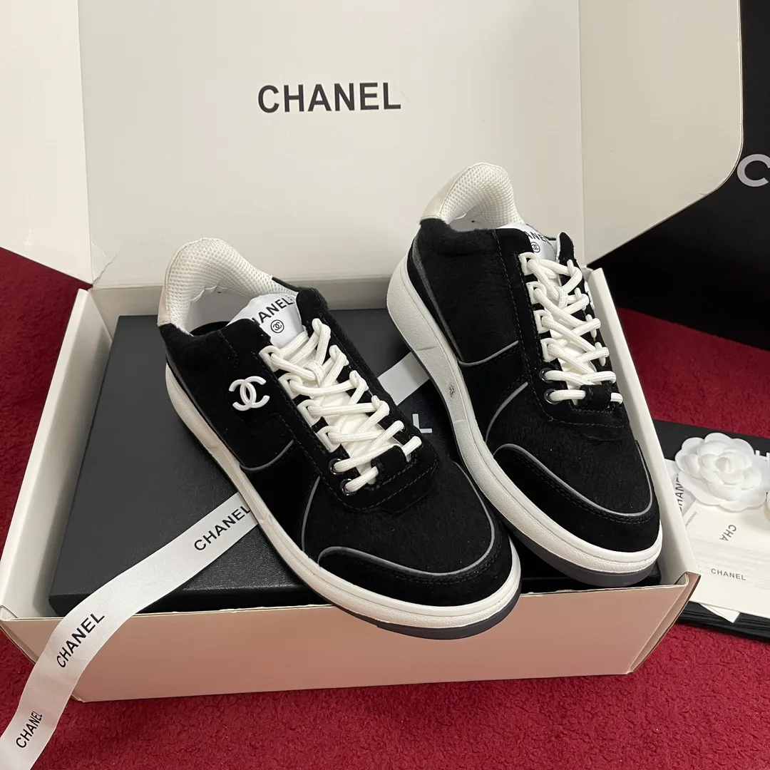 Кроссовки Женские Chanel 18195103