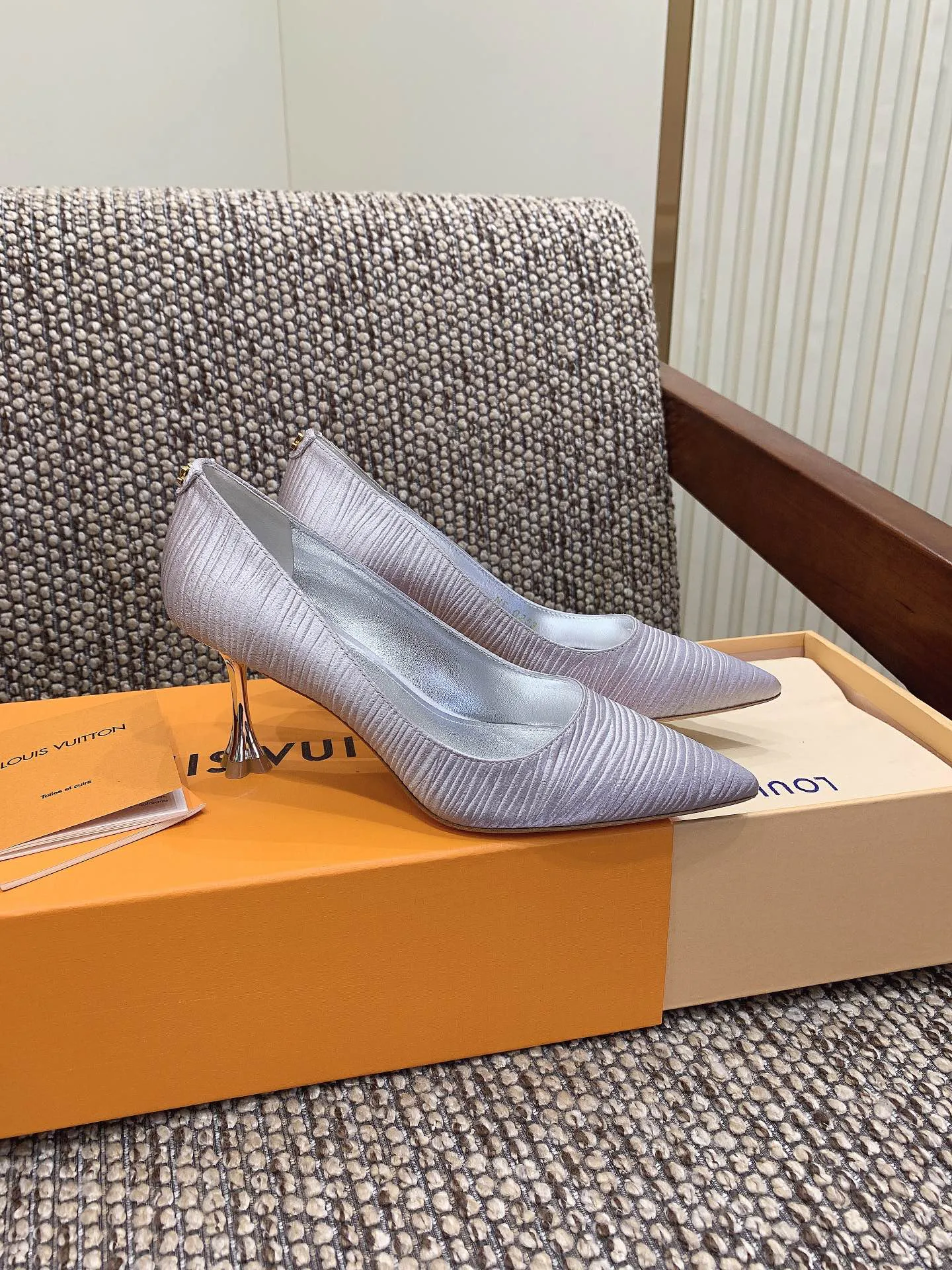 Туфли Женские Louis Vuitton 1834490