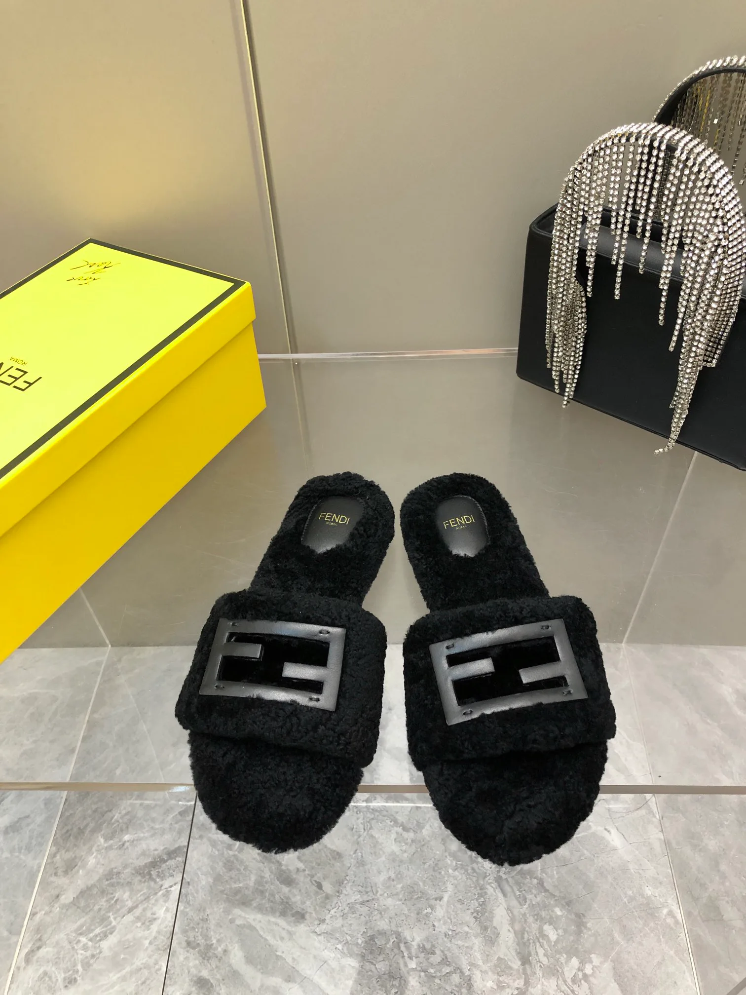 Тапочки Женские Fendi 114923