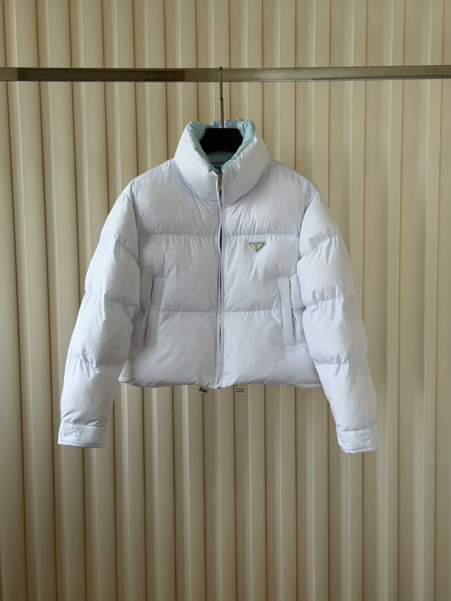 Куртки И Пуховики Женские Prada 18156828