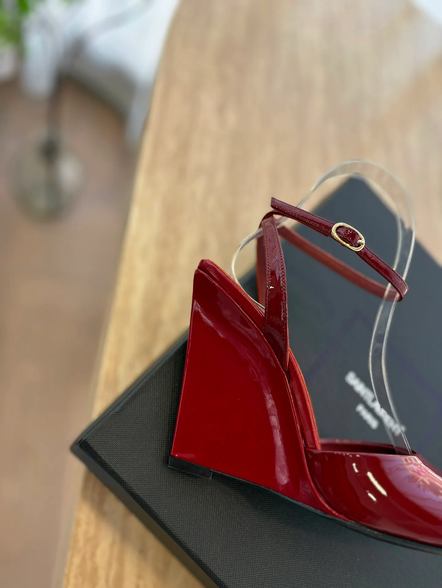 Босоножки Женские Saint Laurent 12832