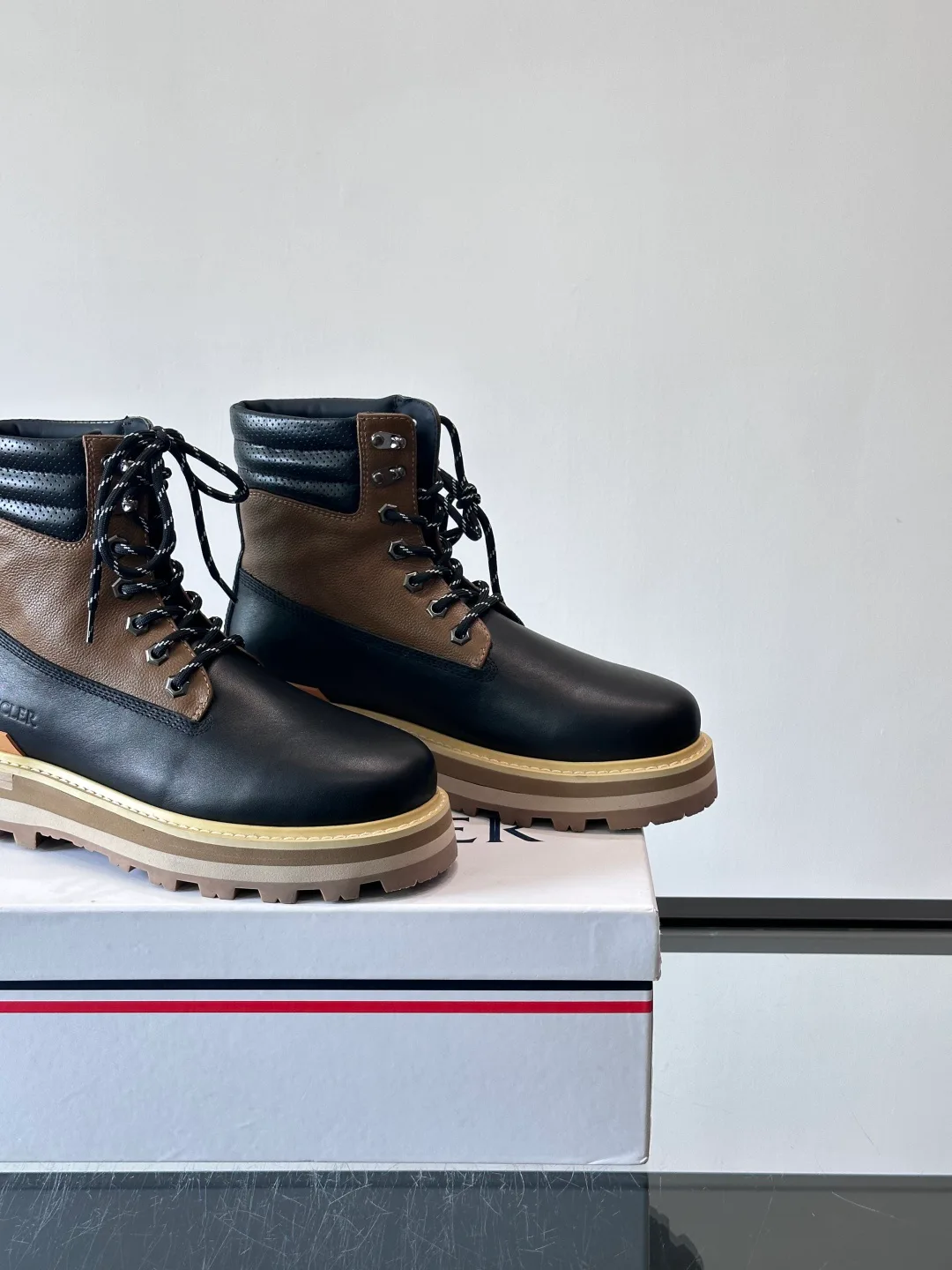 Ботинки Мужские Moncler 593805