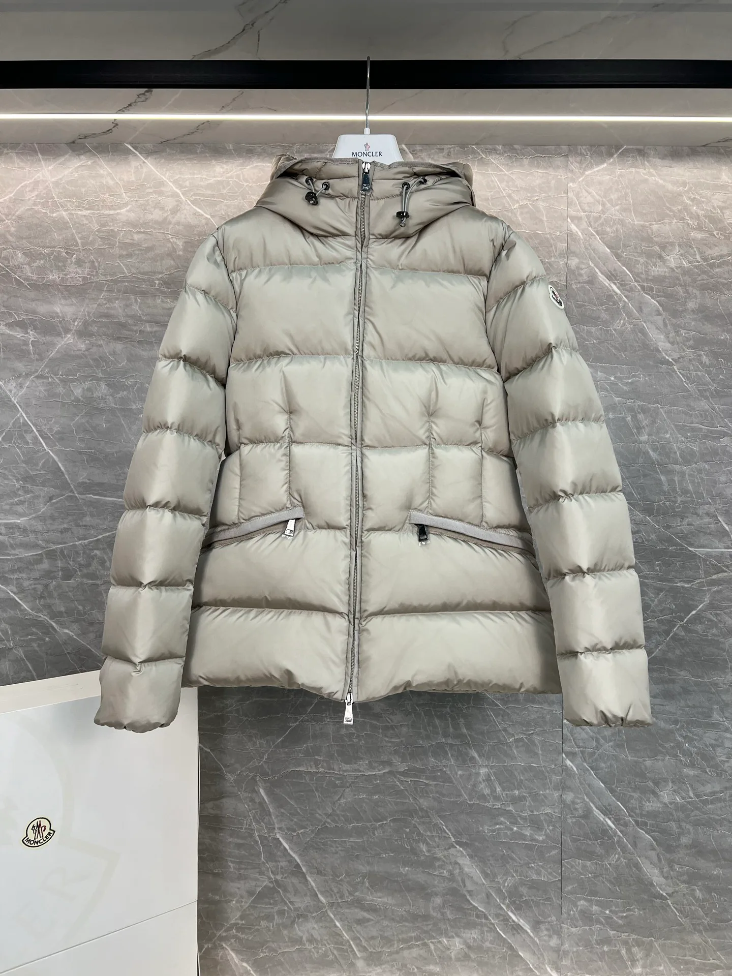 Куртки И Пуховики Женские Moncler 901414