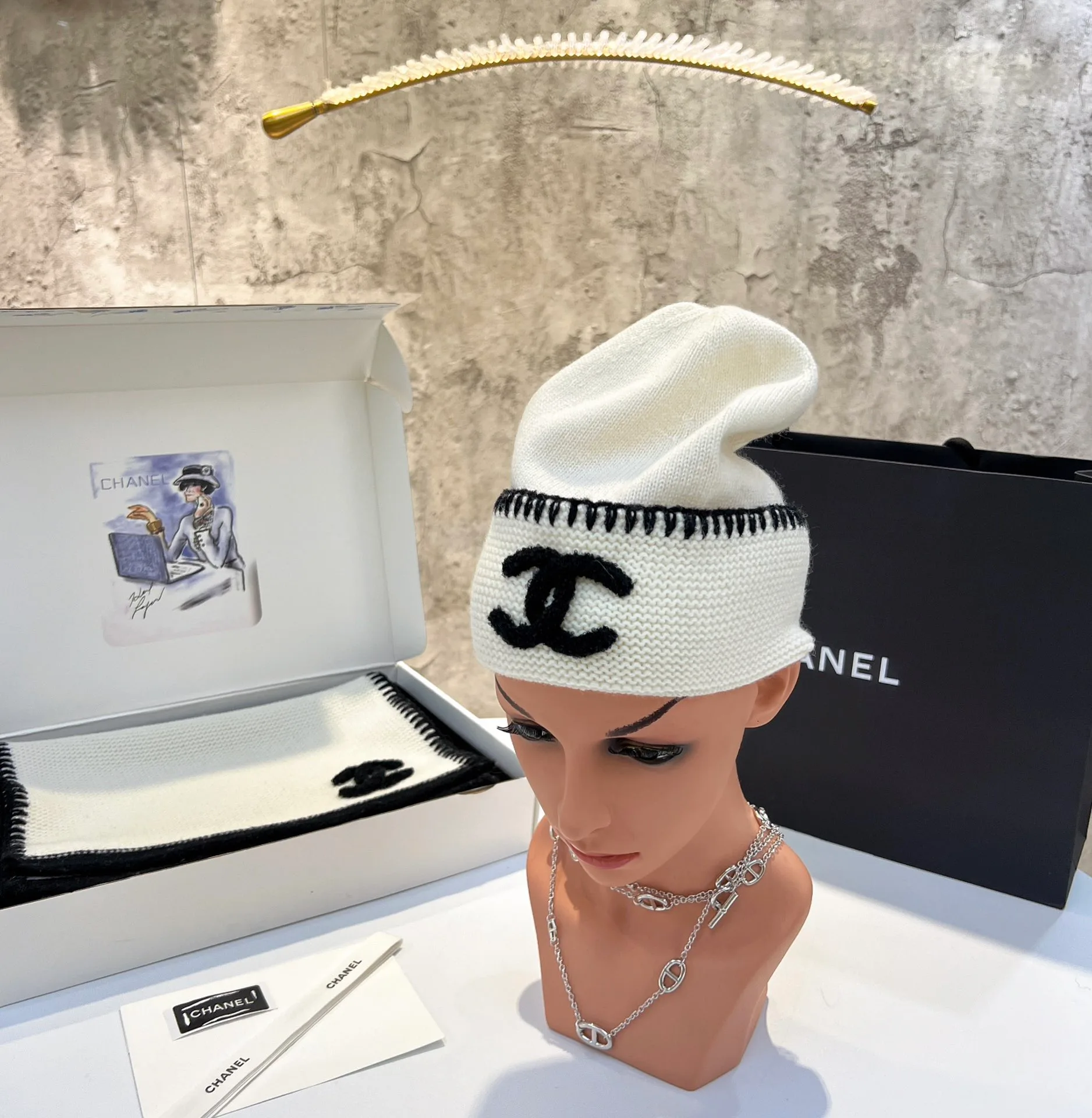 Головные Уборы Chanel 4687742