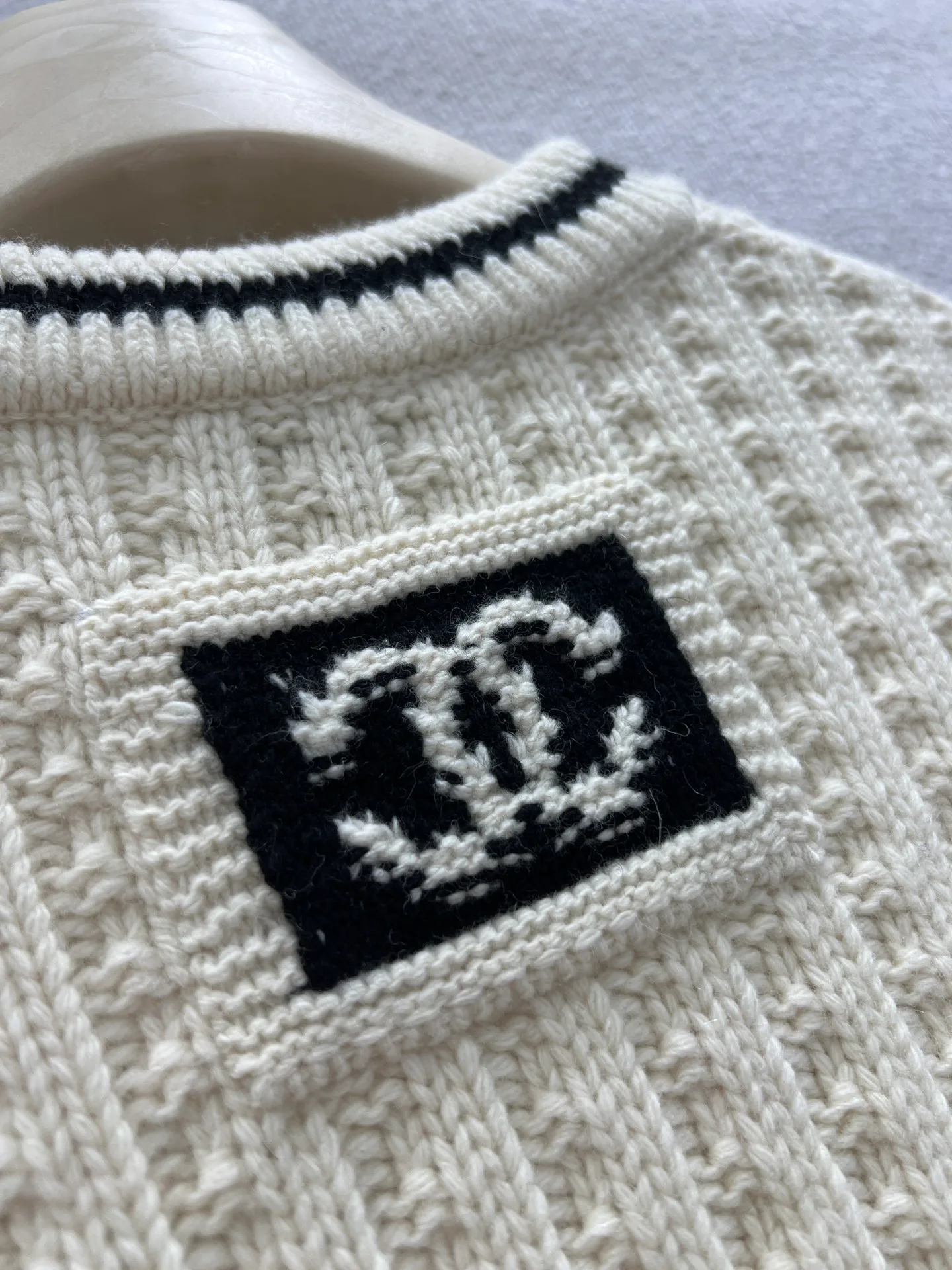 Джемперы И Свитеры Женские Chanel 1392597