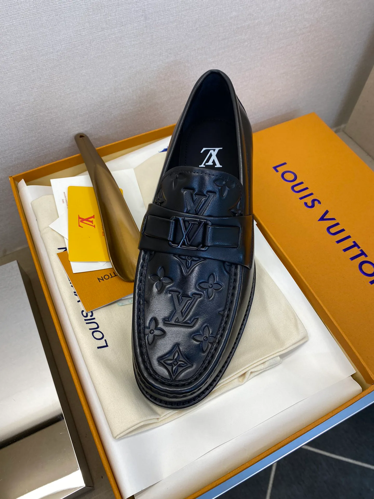Лоферы И Туфли Мужские Louis Vuitton 18079163
