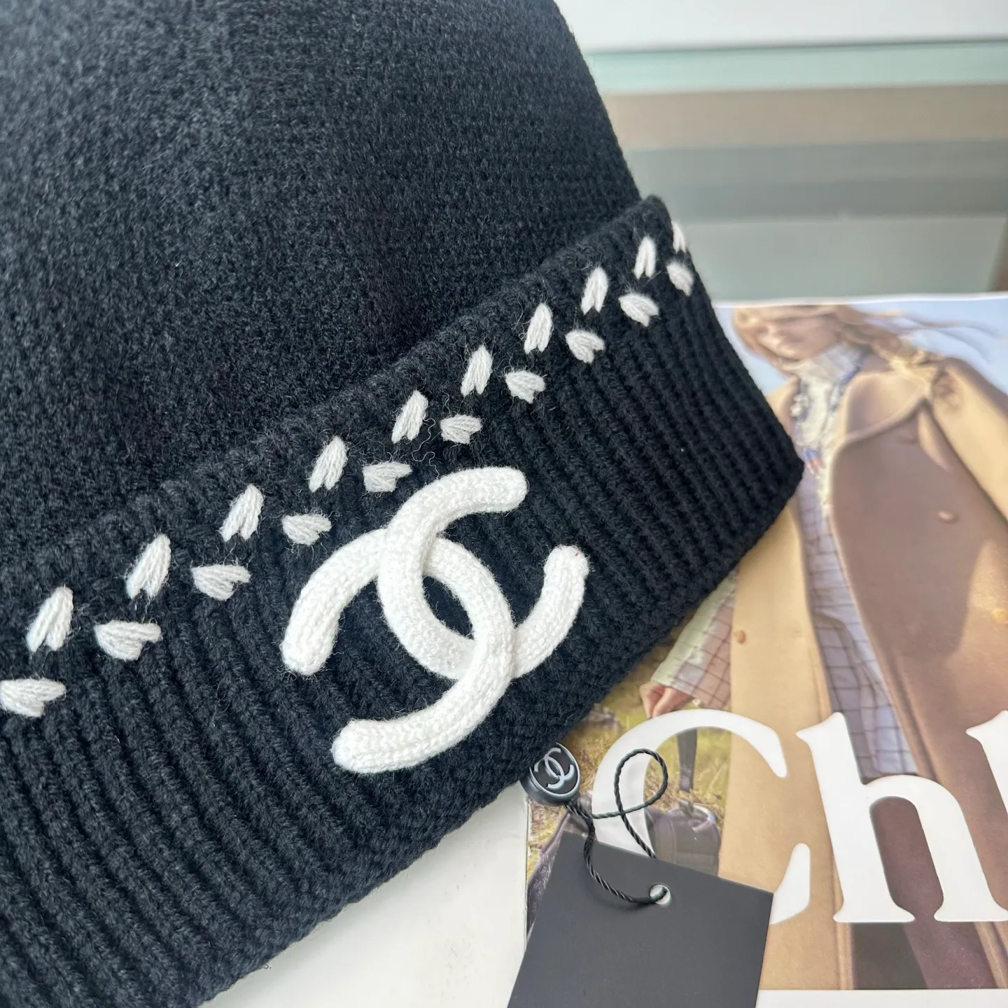Головные Уборы Chanel 18093087