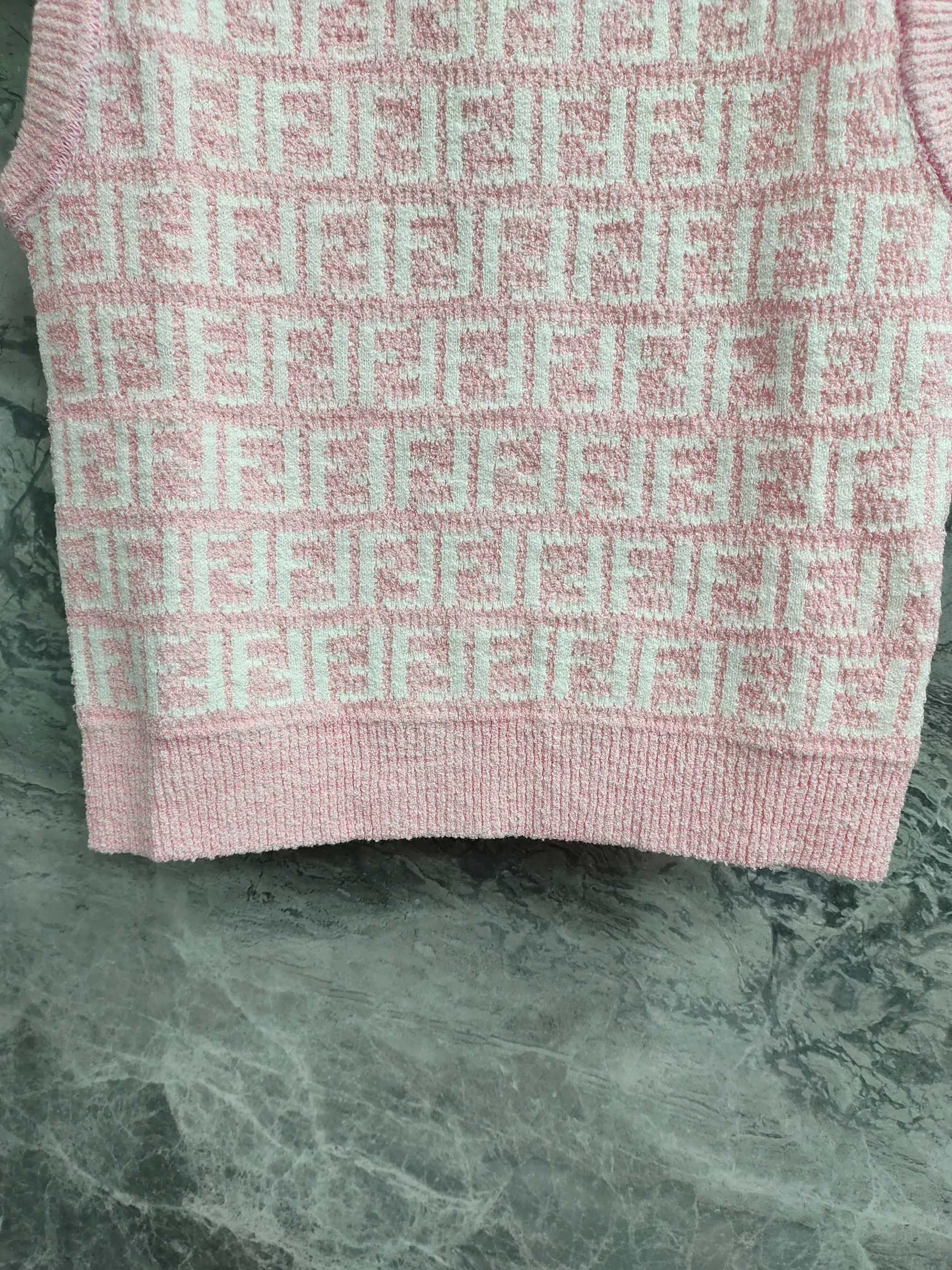 Жилеты Женские Fendi 6461768