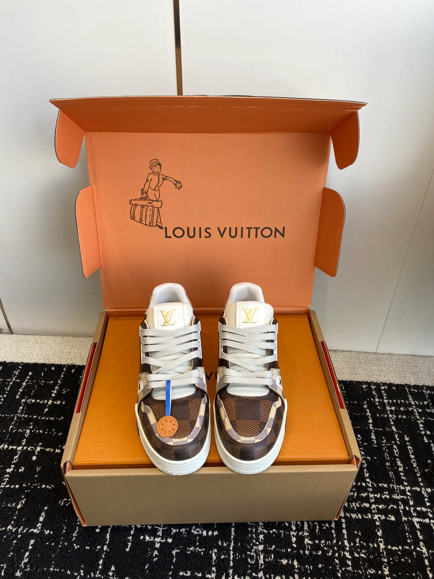 Кроссовки Женские Louis Vuitton 5790856