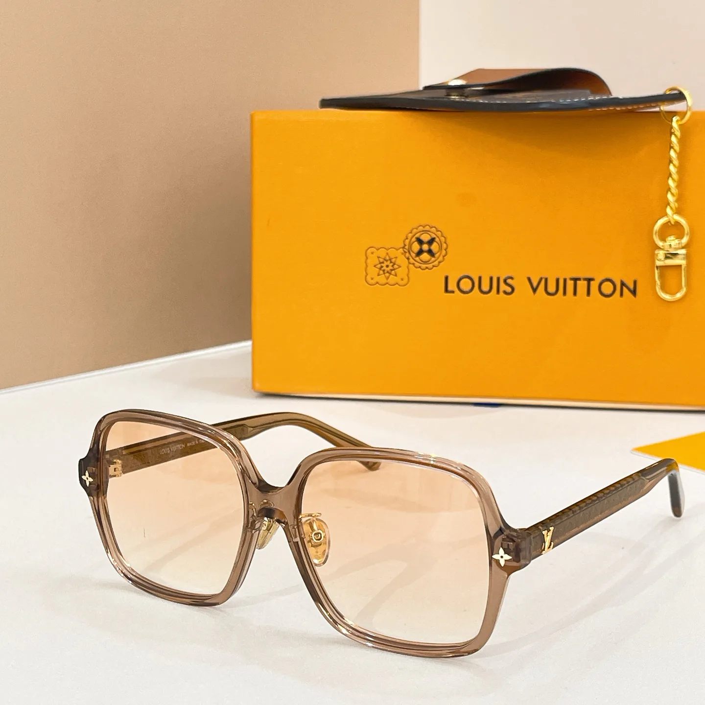 Очки Louis Vuitton 5037319