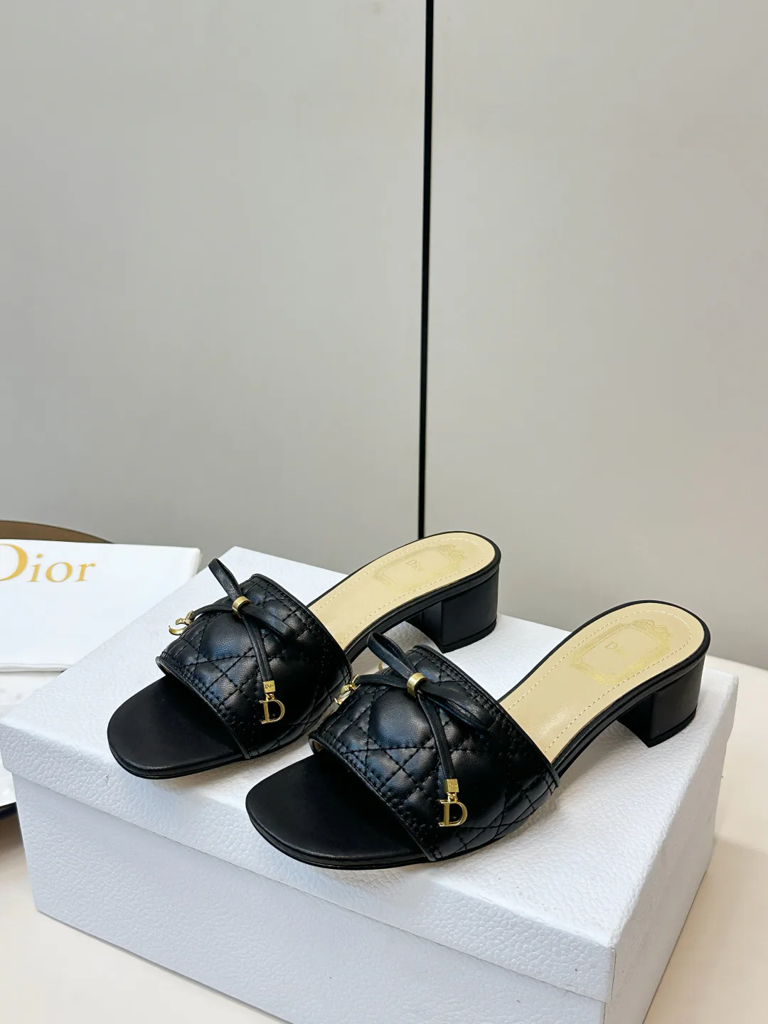 Сандалии Женские Christian Dior 12835301