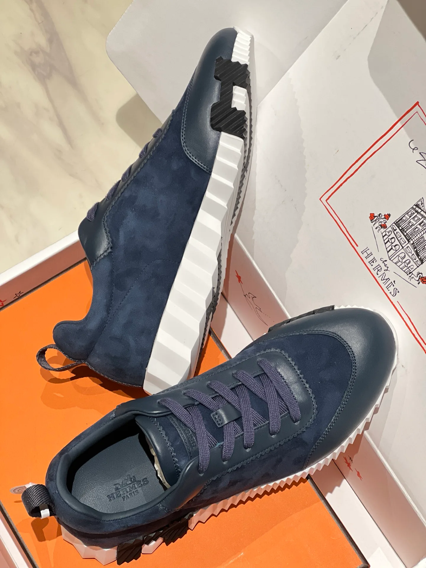 Кроссовки Женские Hermes 18080326