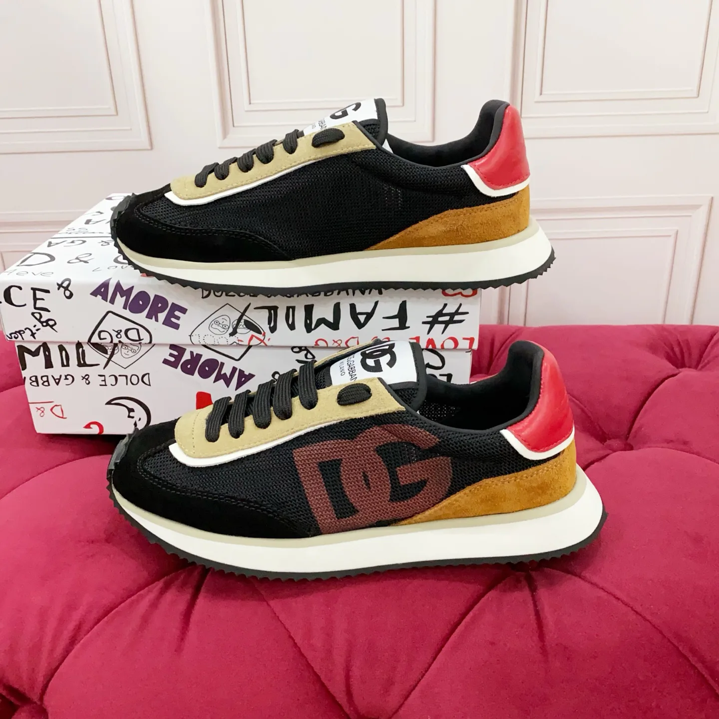 Кроссовки Женские Dolce & Gabbana 68018