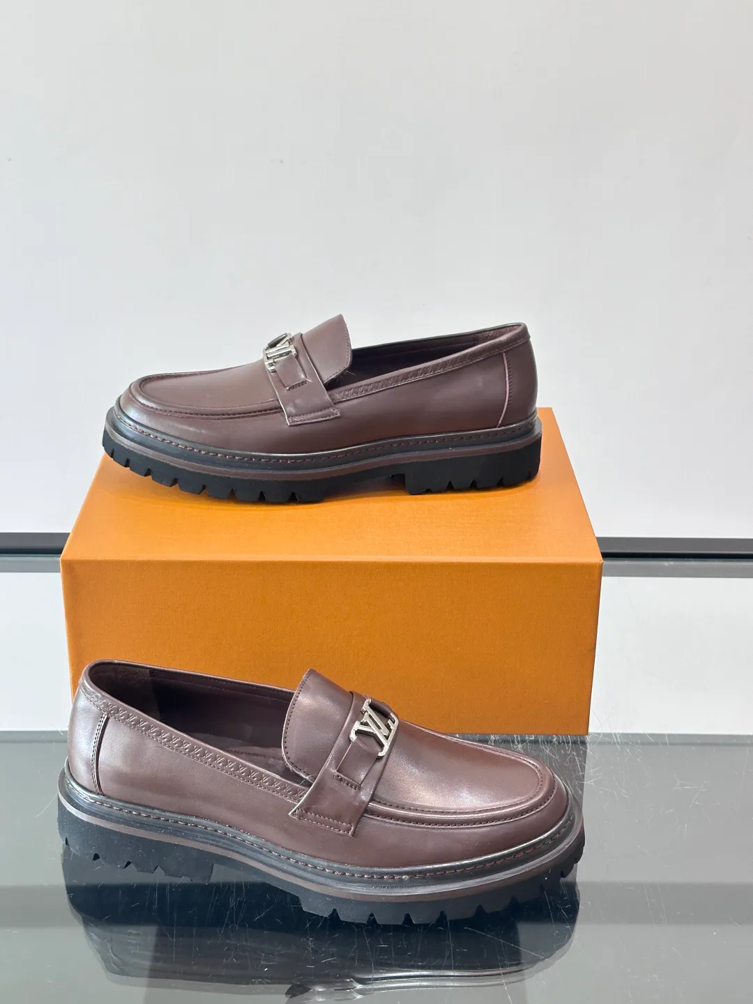 Лоферы И Туфли Мужские Louis Vuitton 17646072