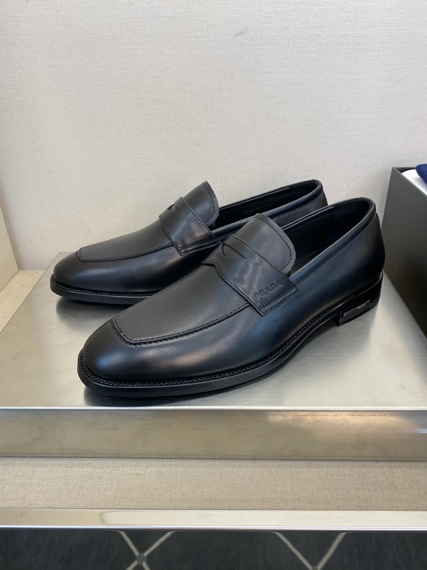 Лоферы И Туфли Мужские Prada 18079116