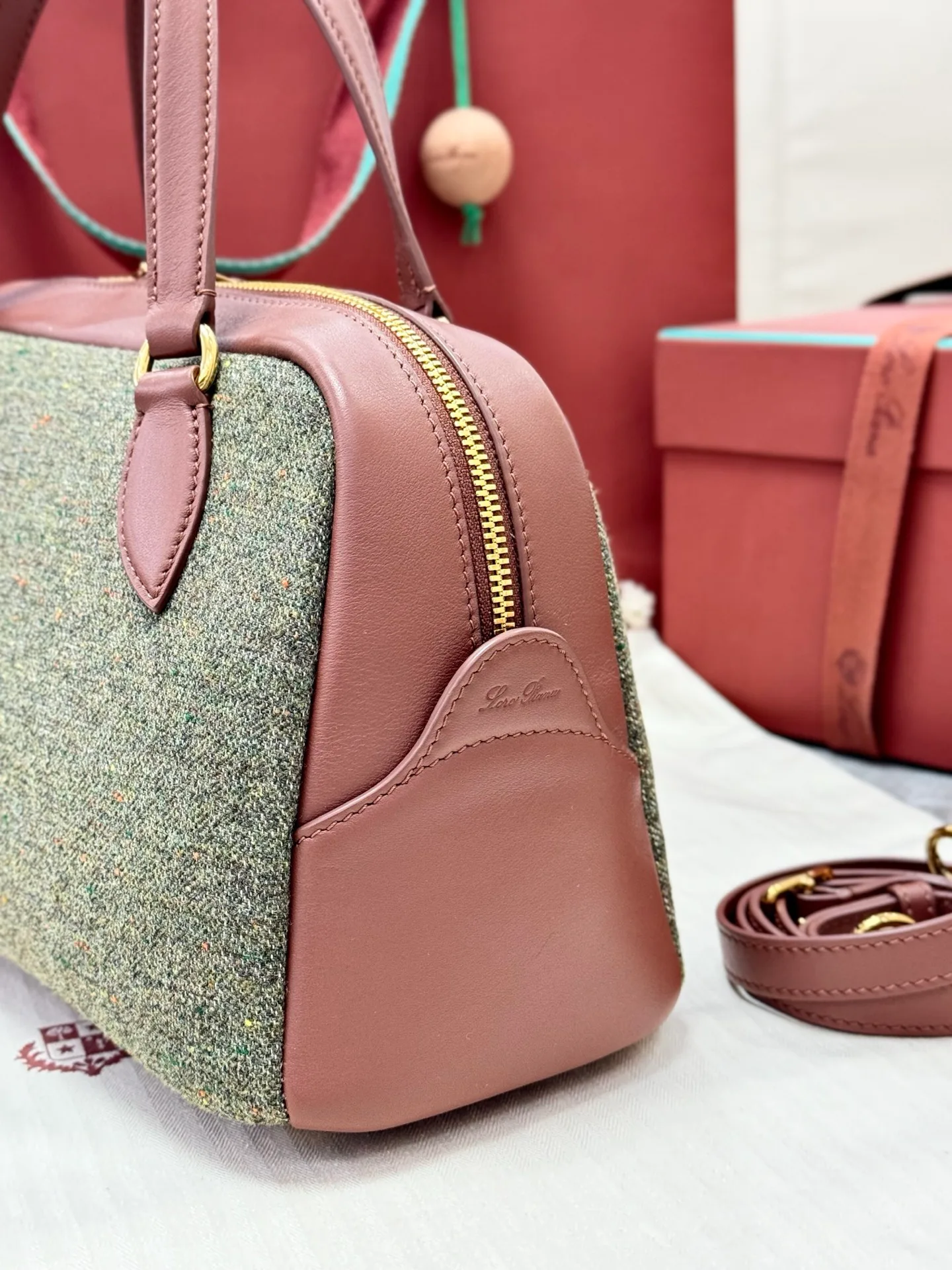 Классические Сумки Женские Loro Piana 11472675