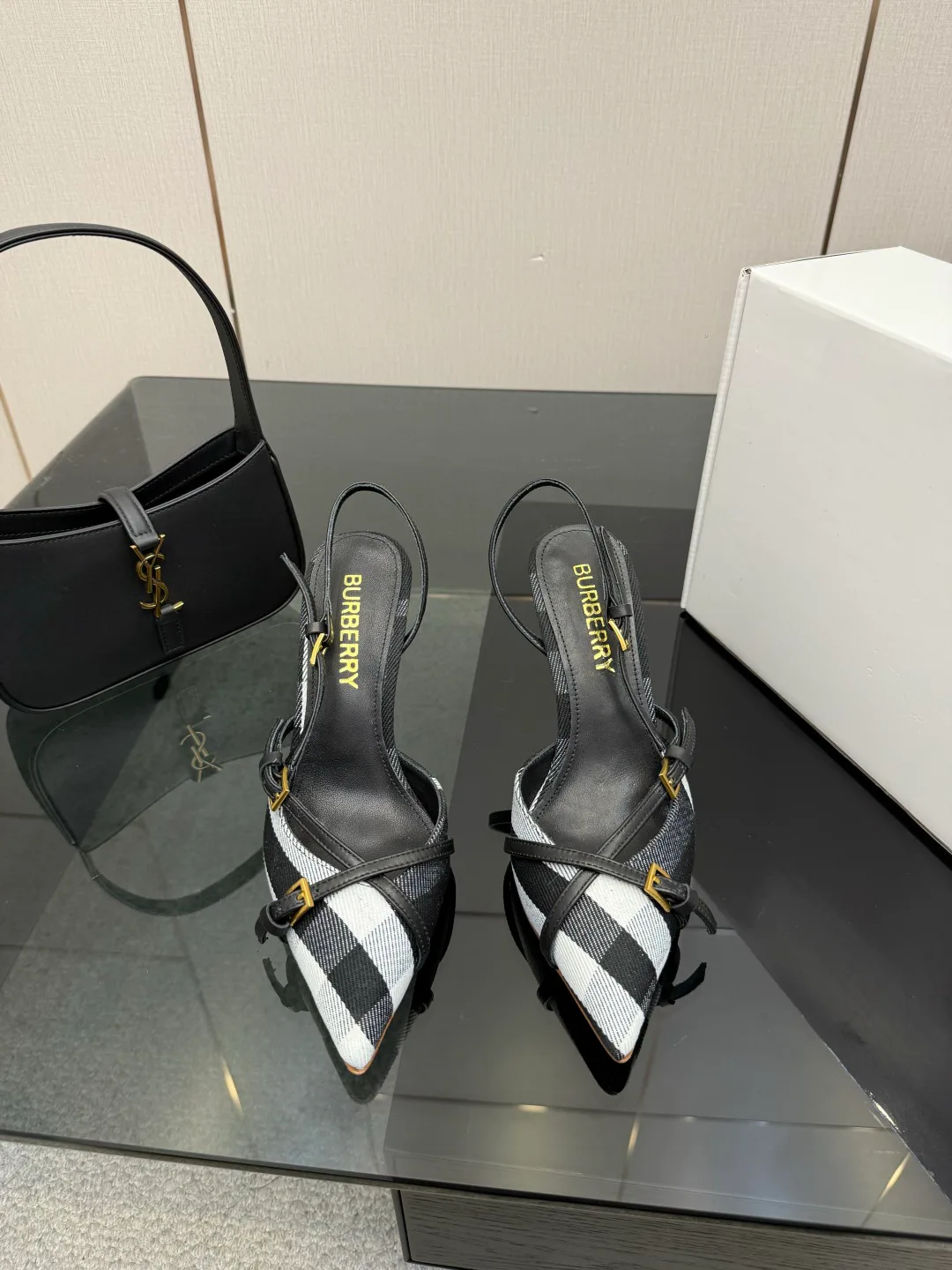 Туфли Женские Burberry 11336458
