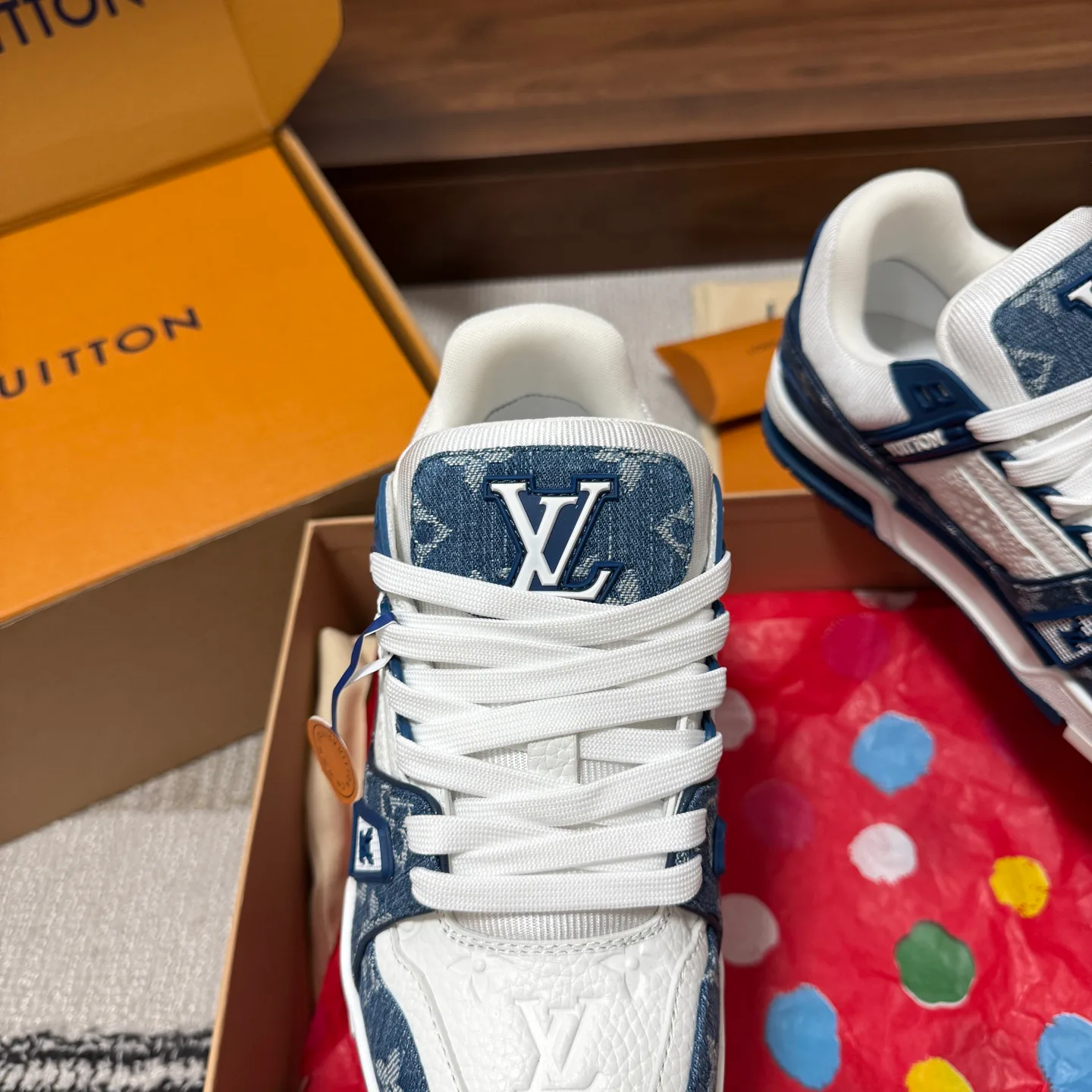Кроссовки Женские Louis Vuitton 1546764