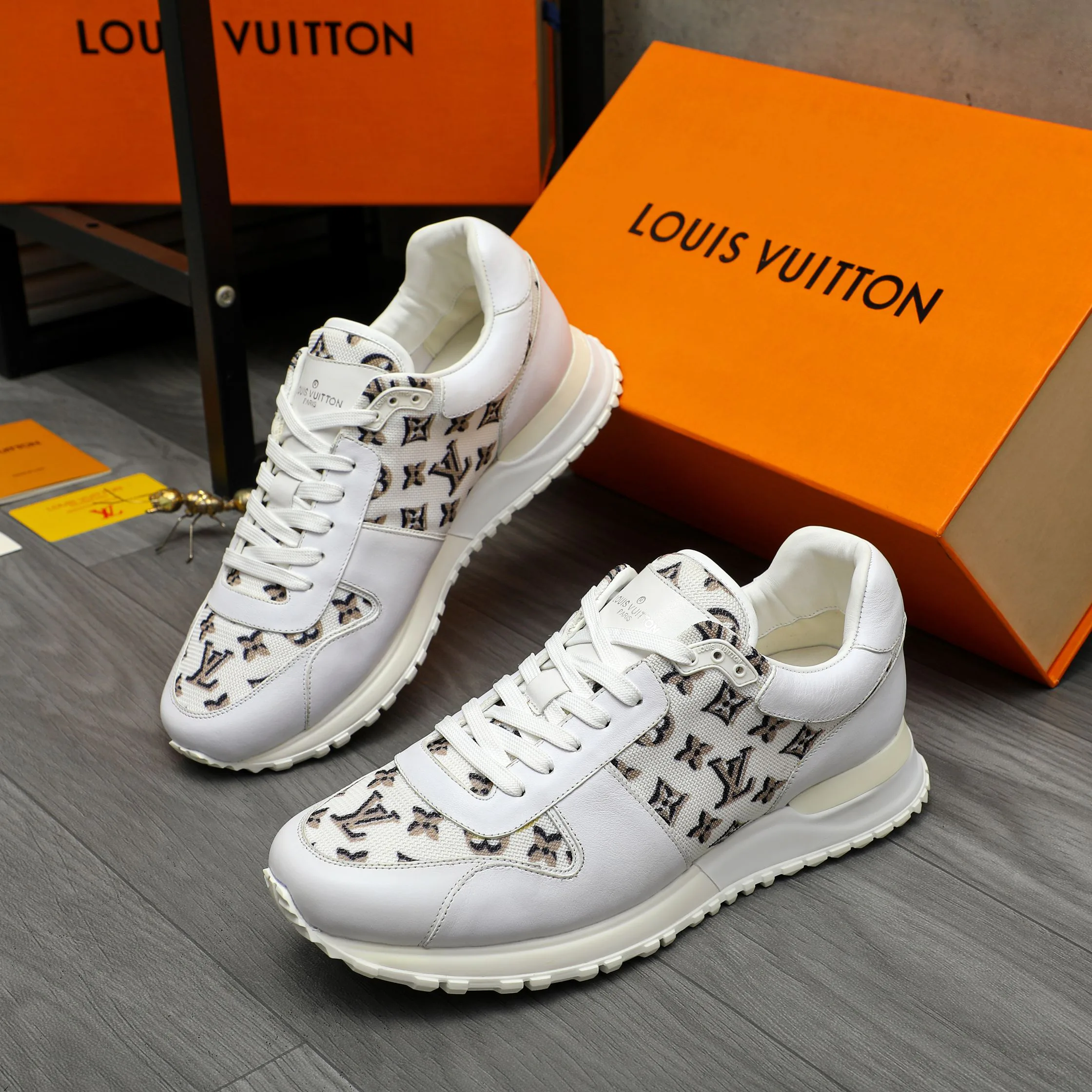 Кроссовки Мужские Louis Vuitton 288047