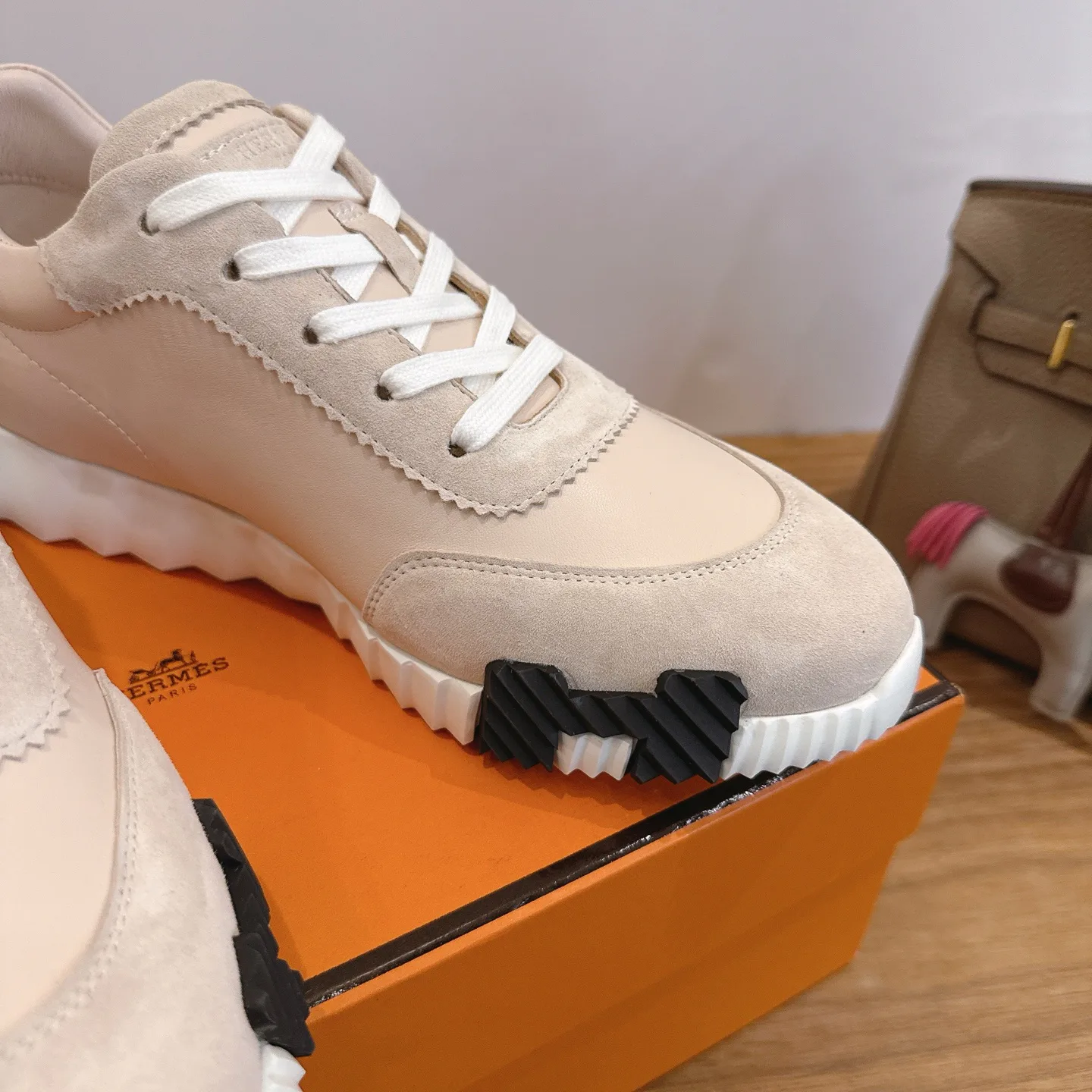 Кроссовки Женские Hermes 9915004
