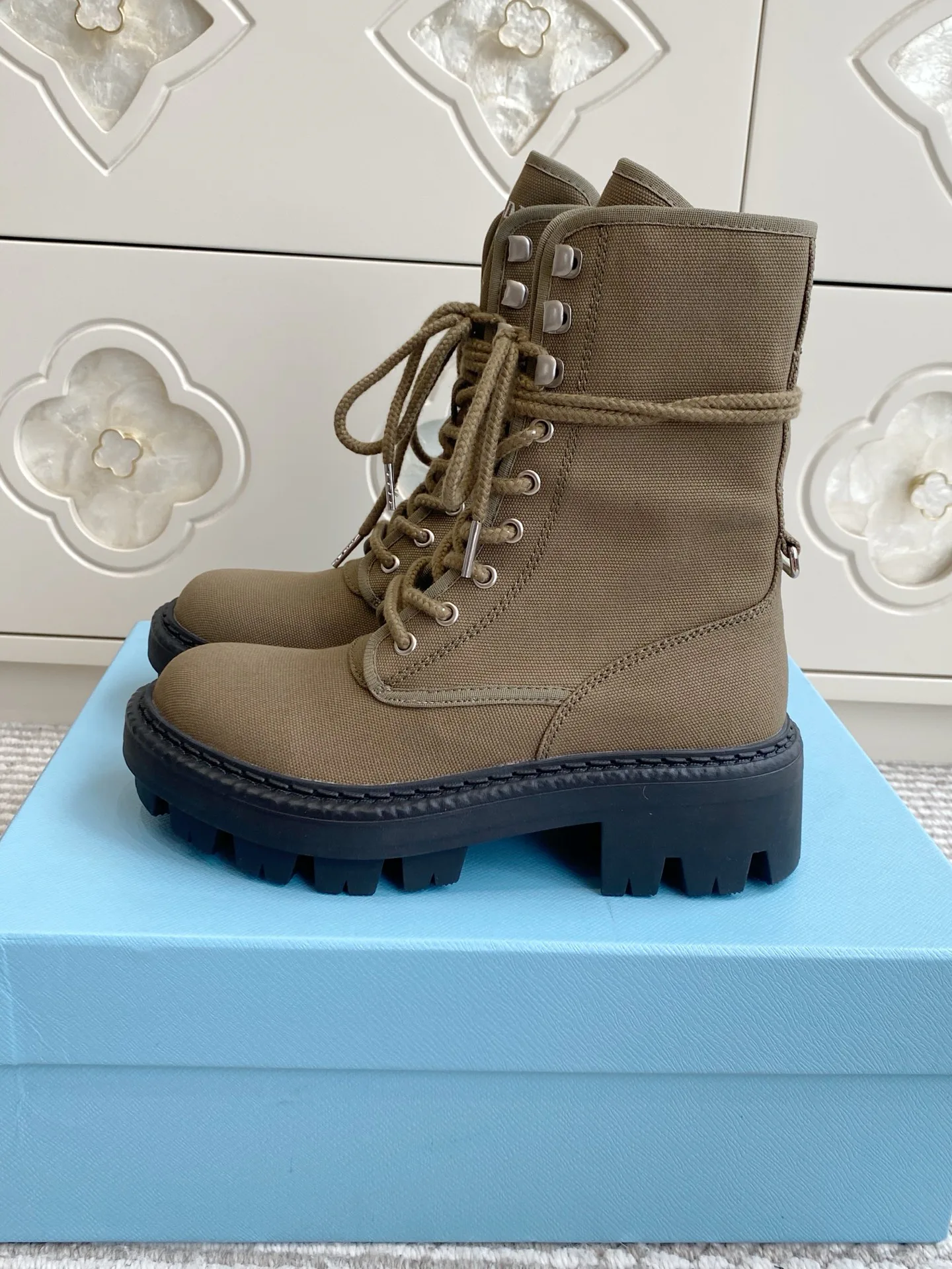 Ботинки Женские Prada 16954180