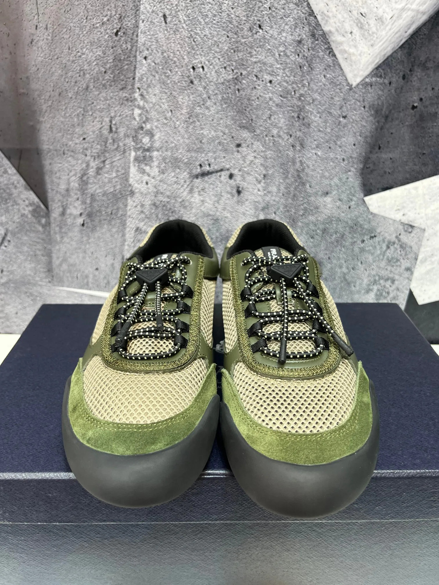 Кроссовки Мужские Prada 17955457