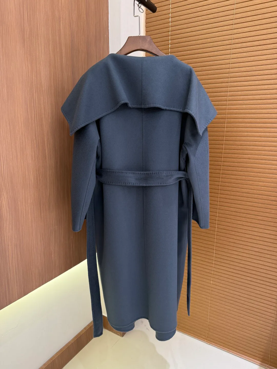 Пальто Женские Max Mara 18701472